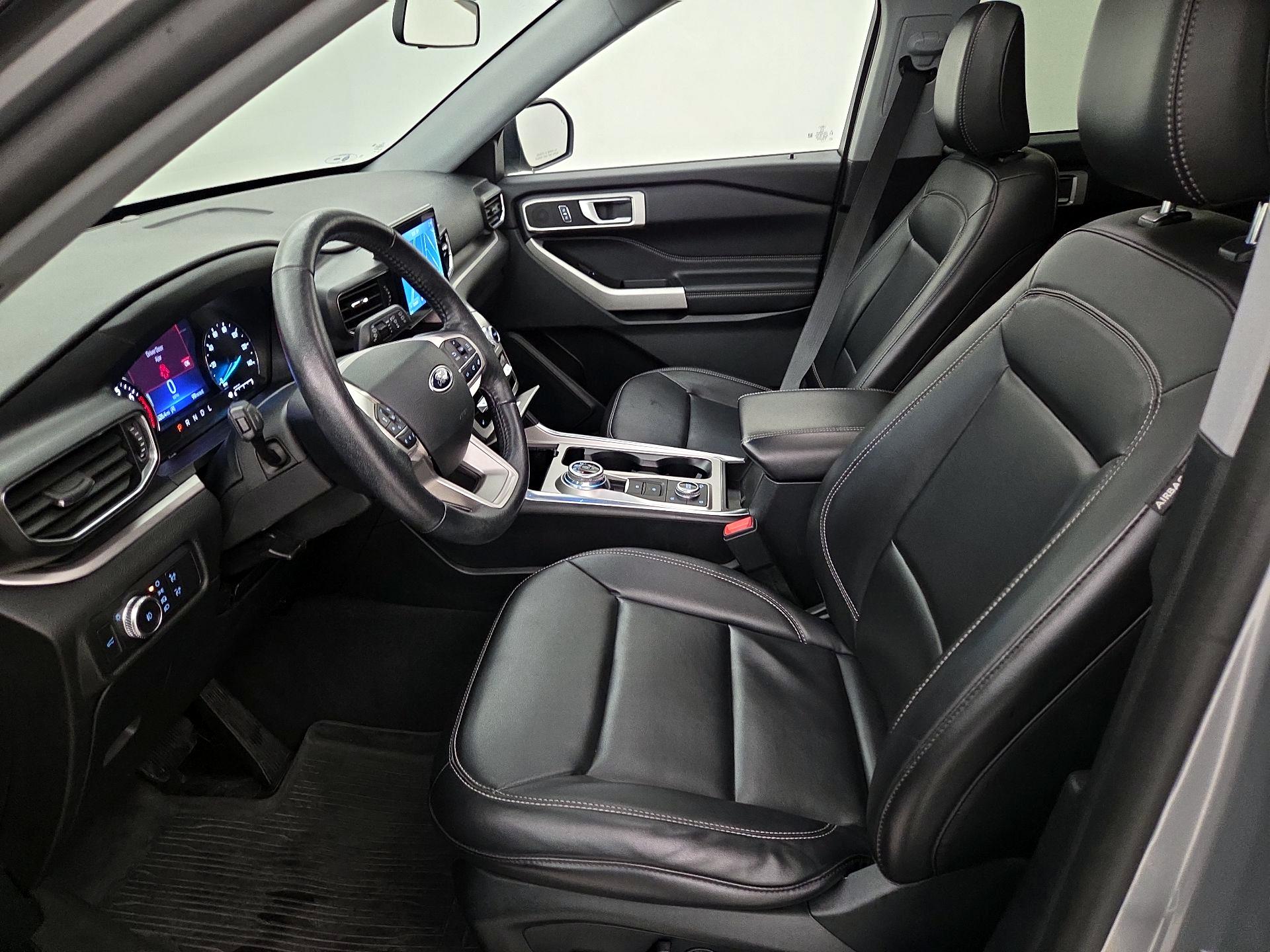 Thumbnail: 2021 Ford Explorer - 11