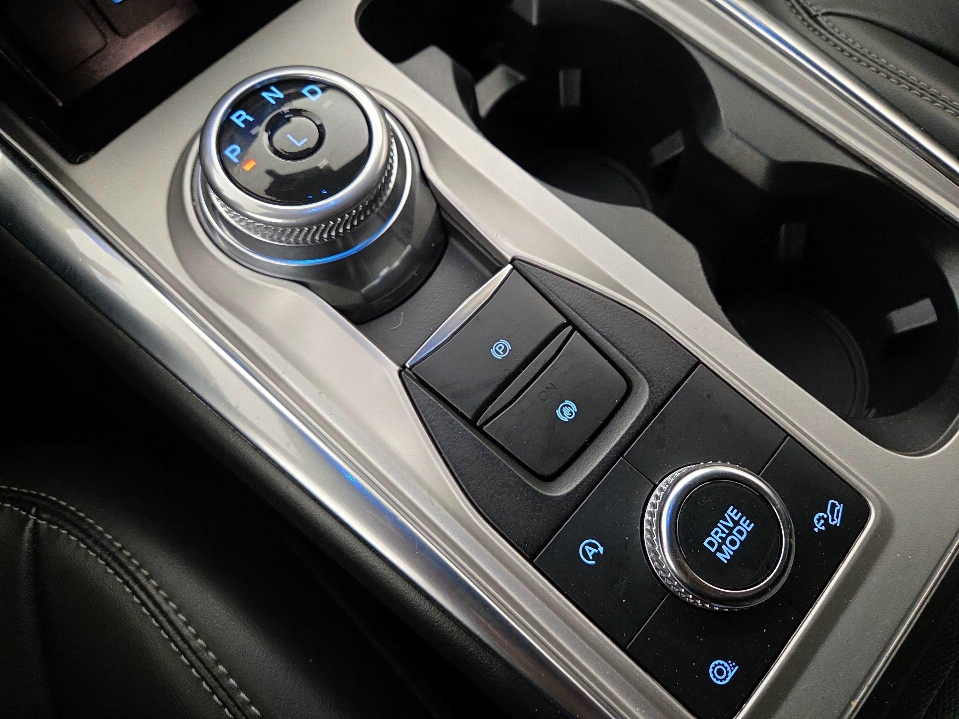 Thumbnail: 2021 Ford Explorer - 18