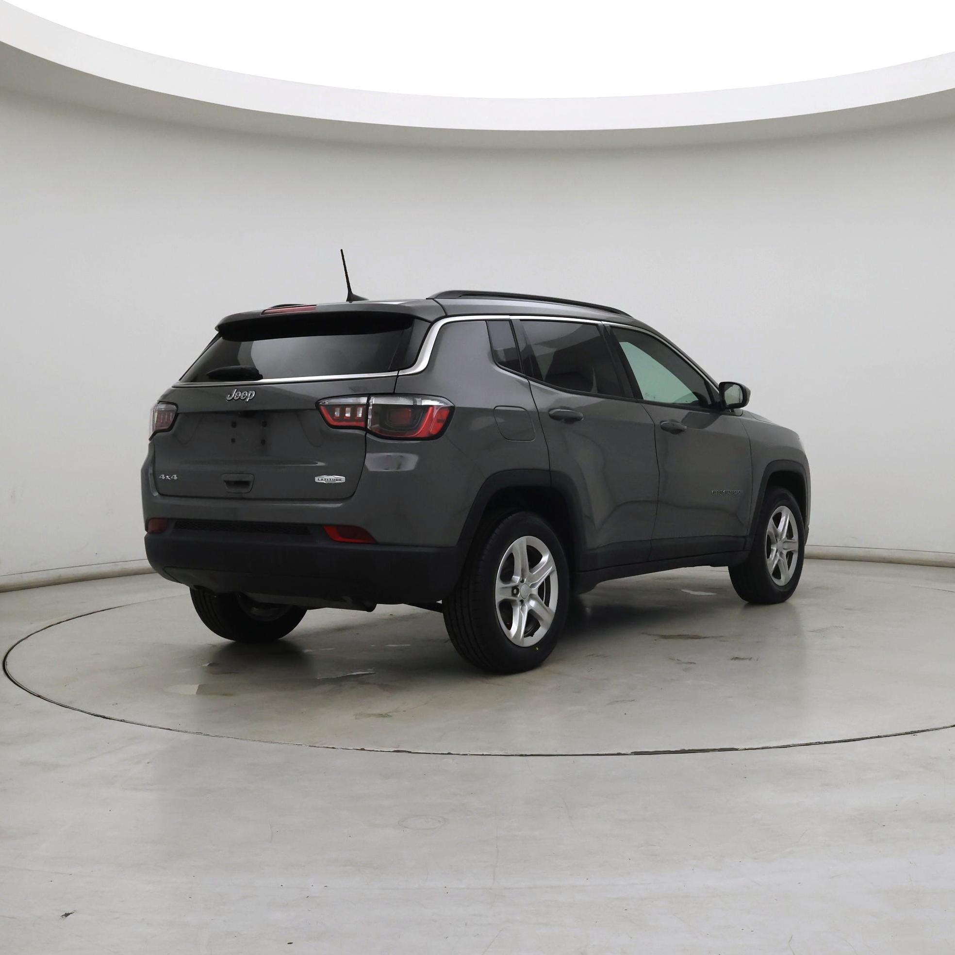 Thumbnail: 2023 Jeep Compass - 8