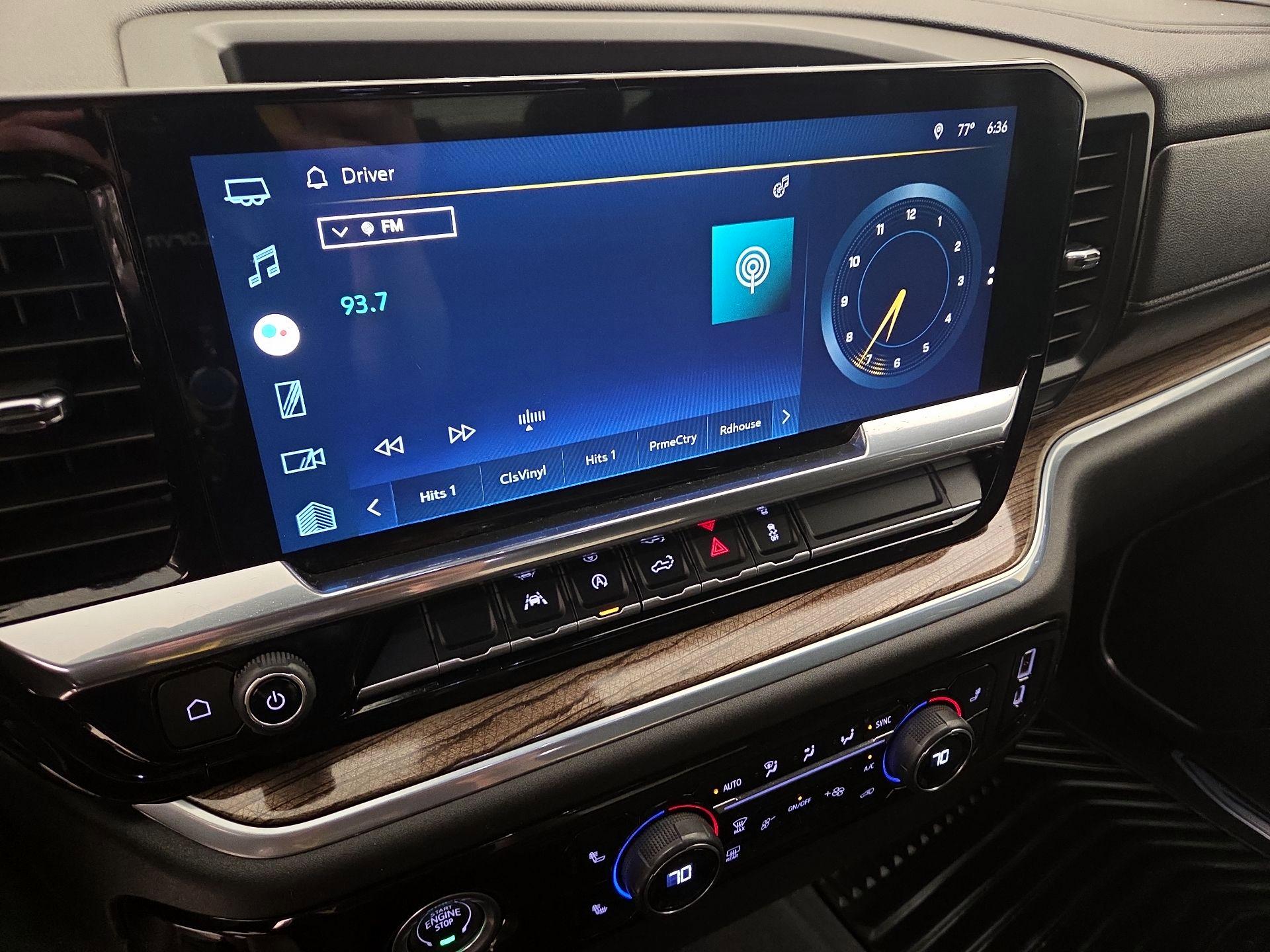 Thumbnail: 2022 Chevrolet Silverado 1500 - 15