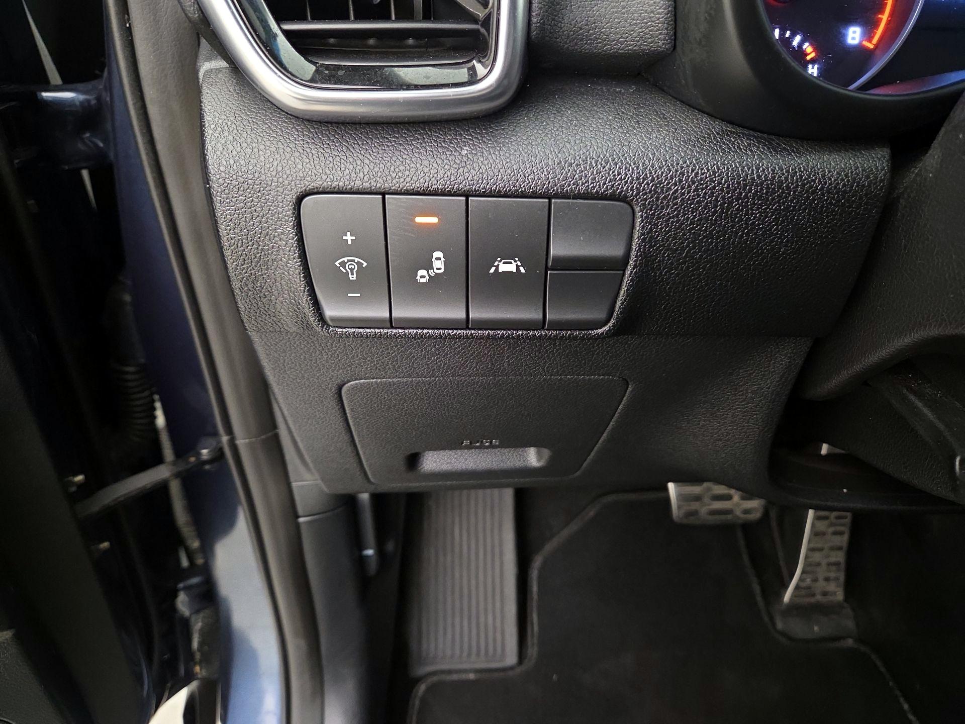 Thumbnail: 2021 Kia Sportage - 13