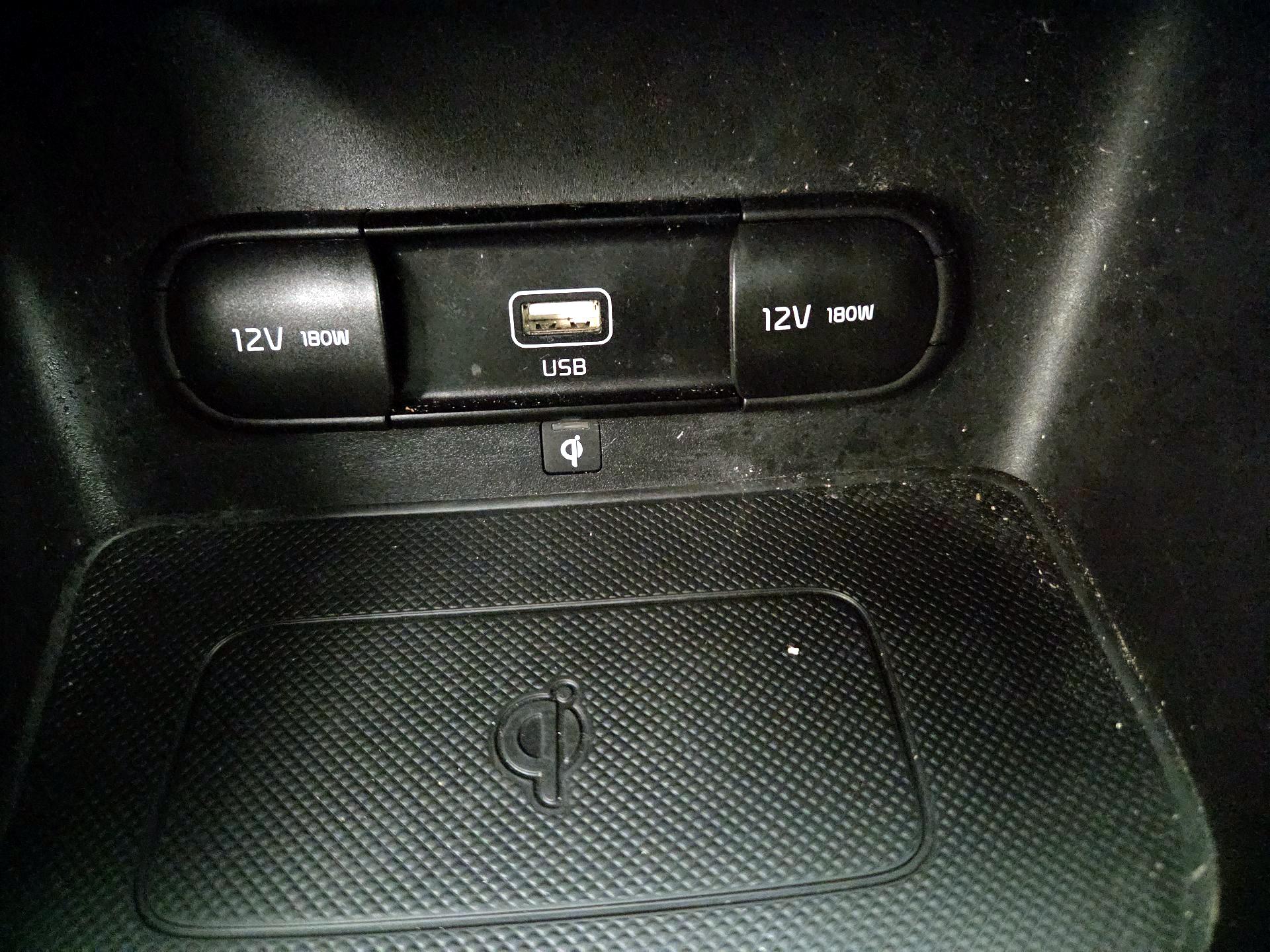 Thumbnail: 2021 Kia Sportage - 18