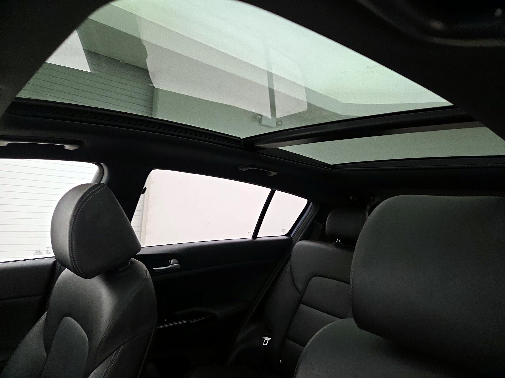 Thumbnail: 2021 Kia Sportage - 19