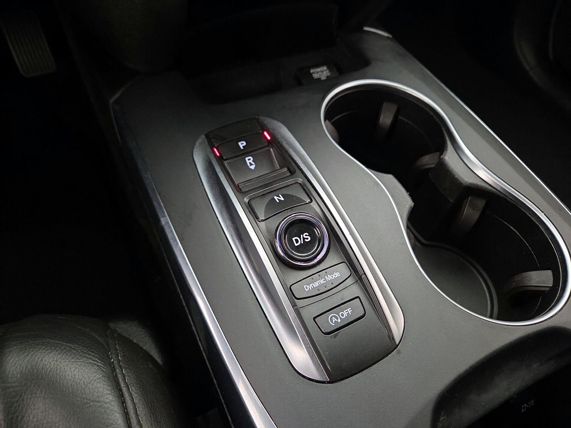 Thumbnail: 2020 Acura MDX - 17