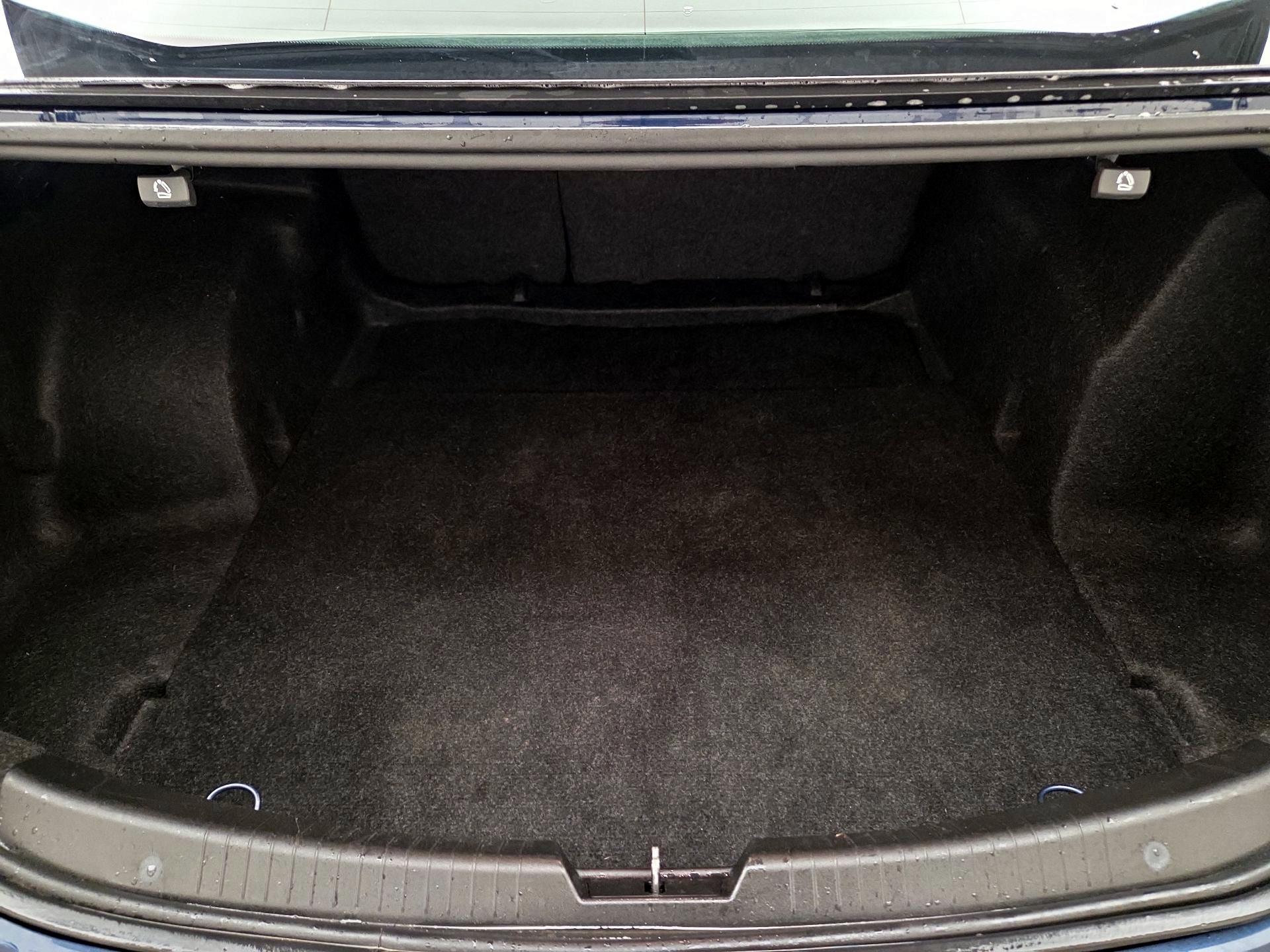 Thumbnail: 2020 Chevrolet Malibu - 20