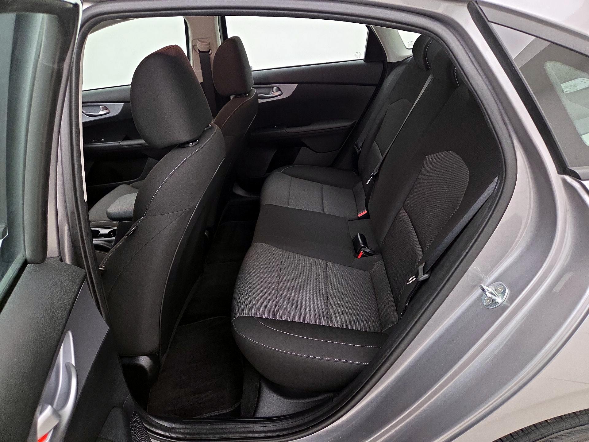 Thumbnail: 2023 Kia Forte - 19