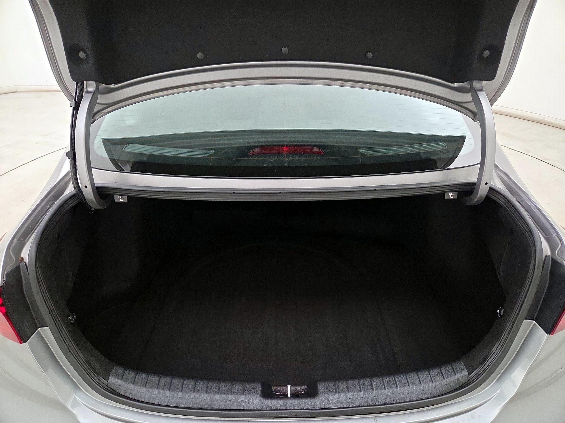 Thumbnail: 2023 Kia Forte - 20