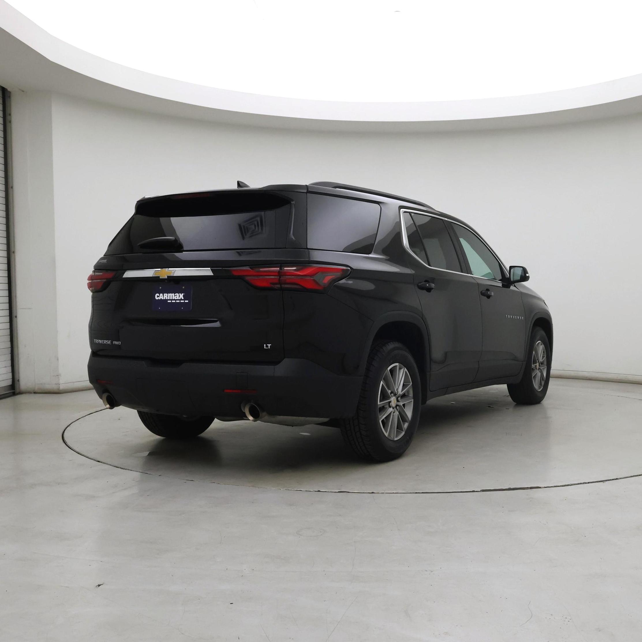 Thumbnail: 2023 Chevrolet Traverse - 8