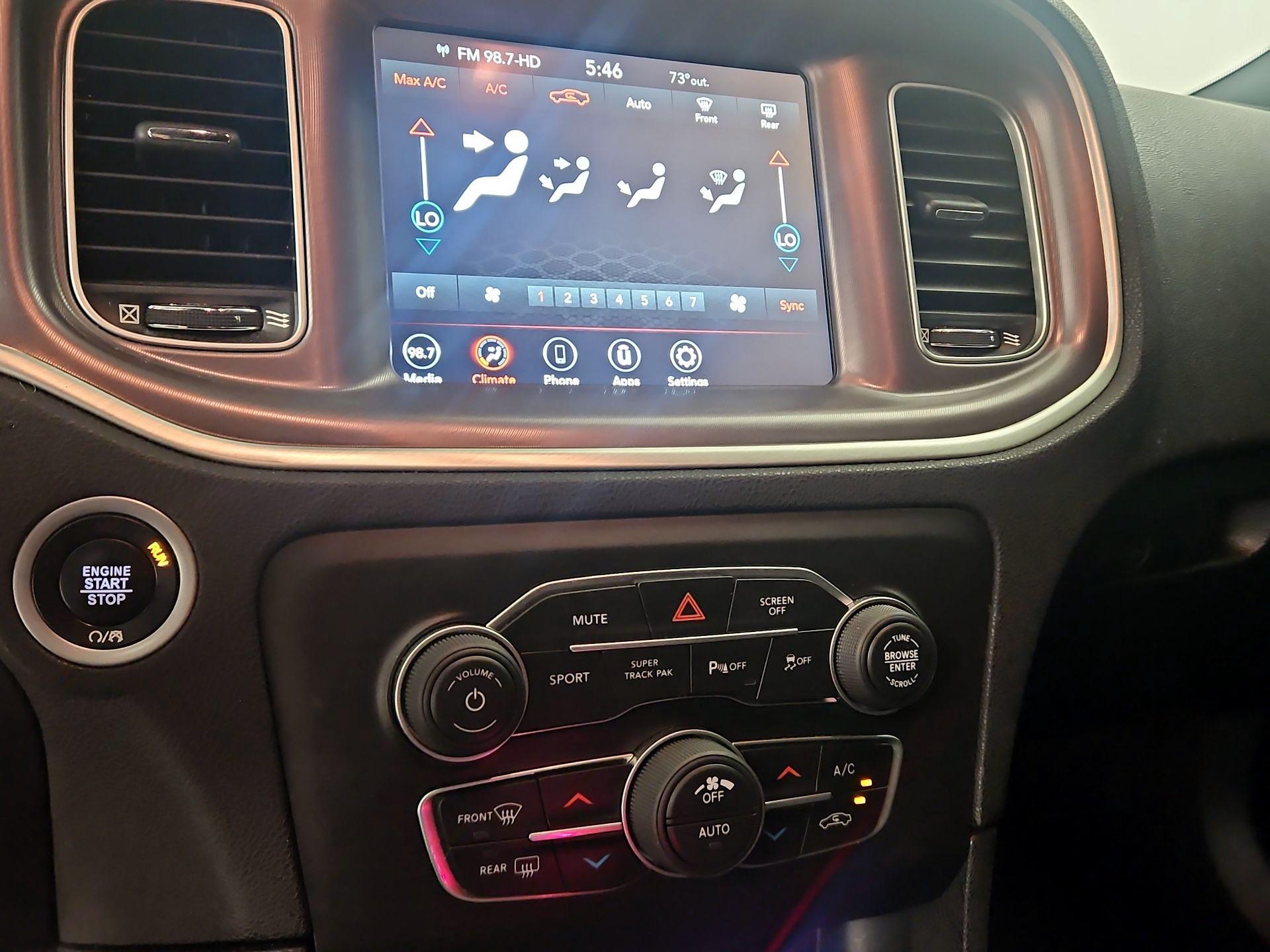 Thumbnail: 2022 Dodge Charger - 16