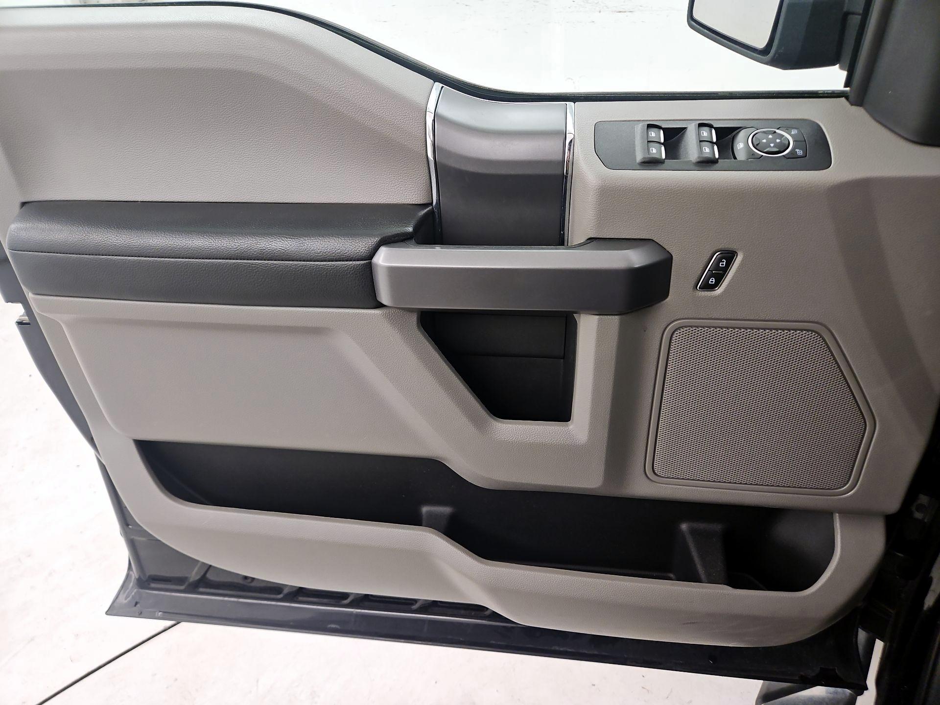 Thumbnail: 2019 Ford F-150 - 12