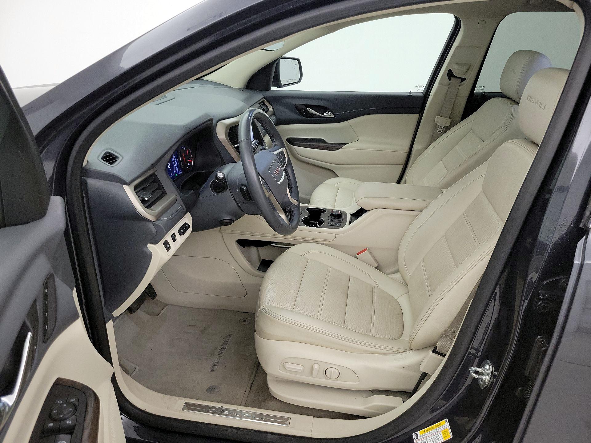 Thumbnail: 2023 GMC Acadia - 11