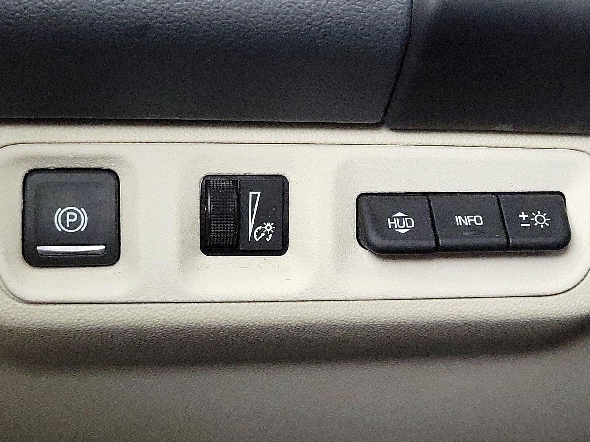 Thumbnail: 2023 GMC Acadia - 13