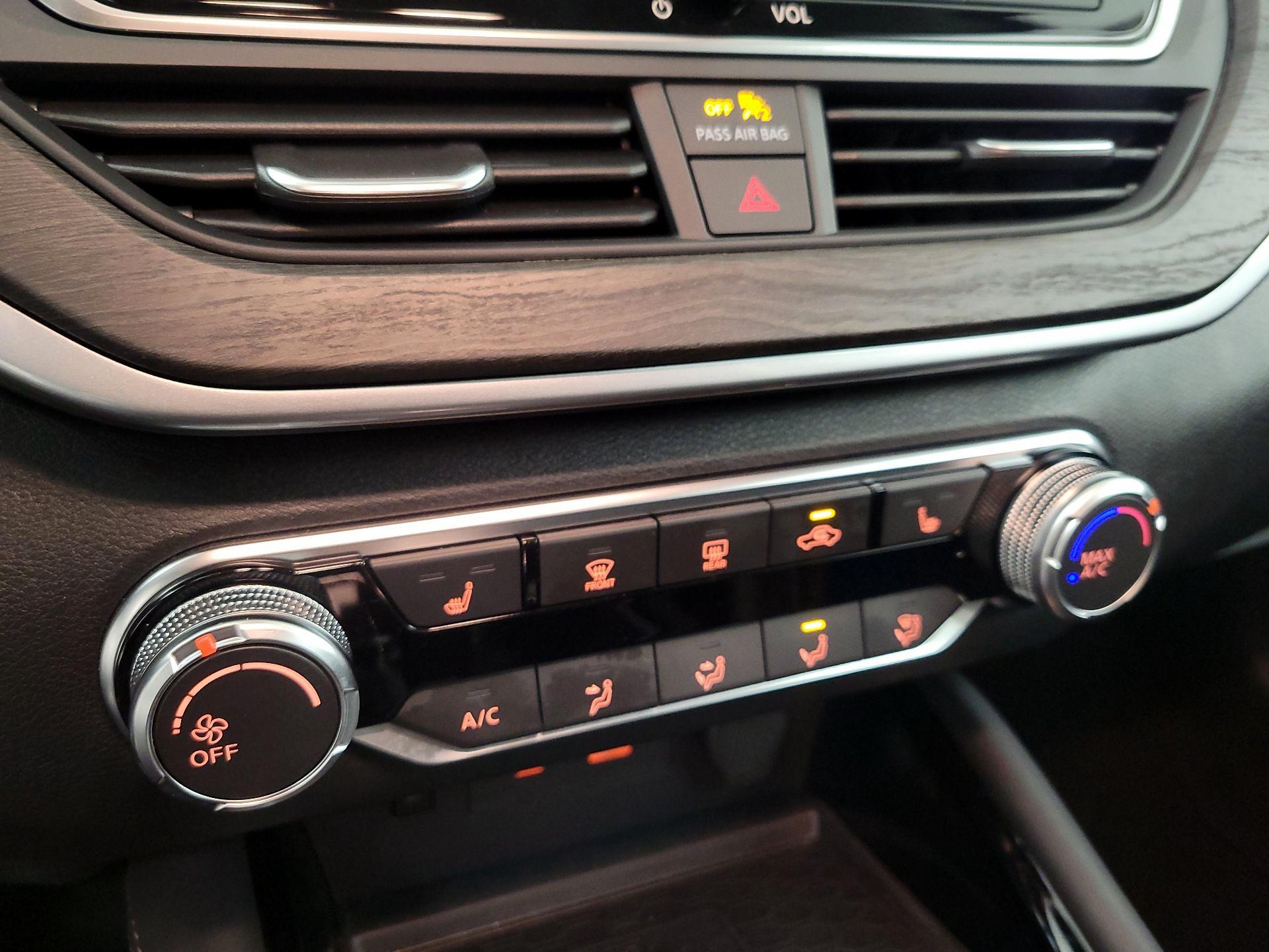 Thumbnail: 2023 Nissan Altima - 17