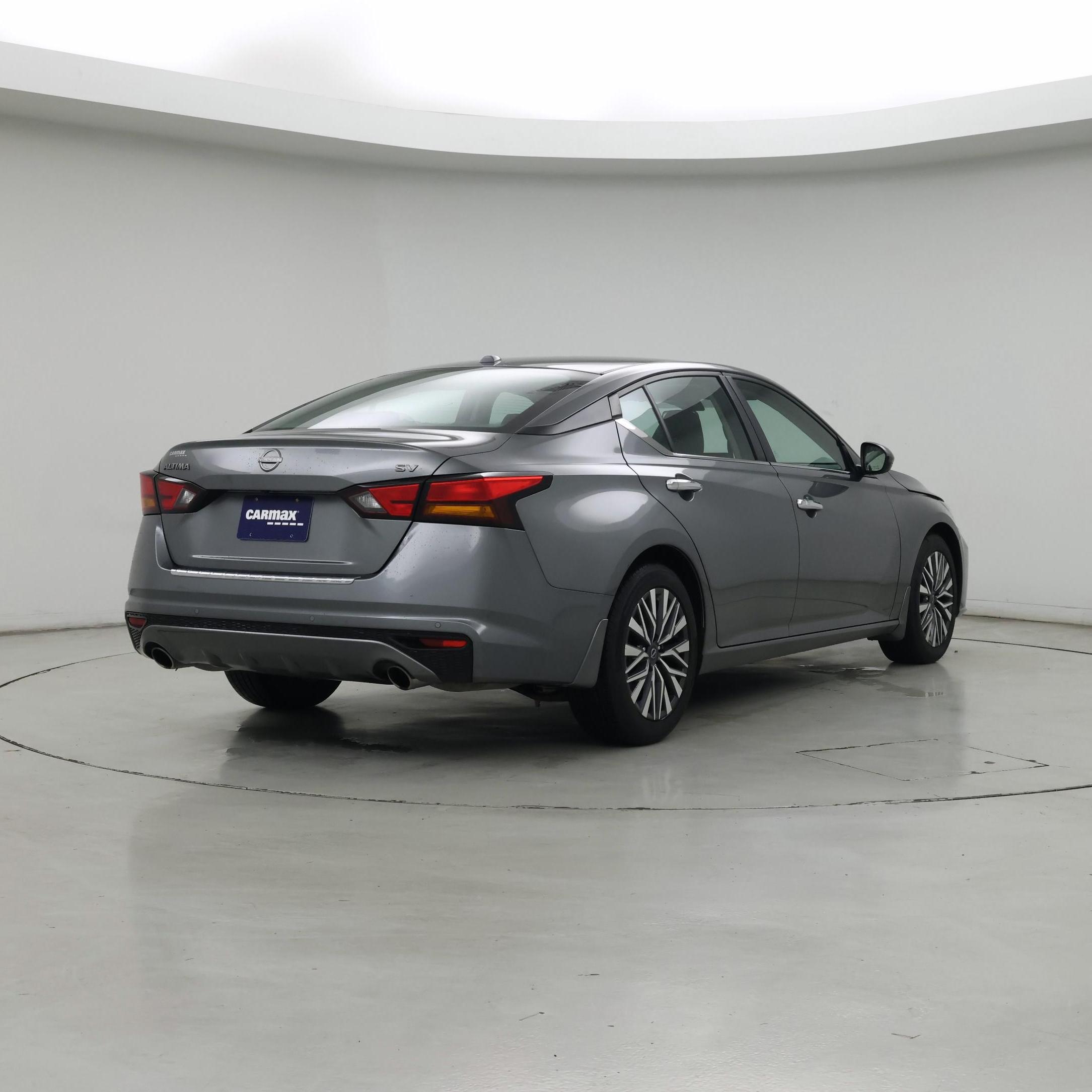 Thumbnail: 2023 Nissan Altima - 8