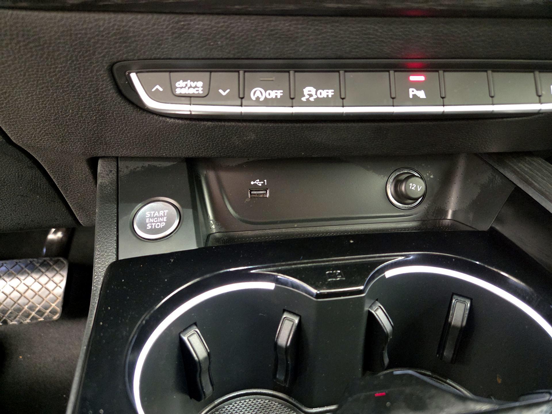 Thumbnail: 2023 Audi A4 - 18