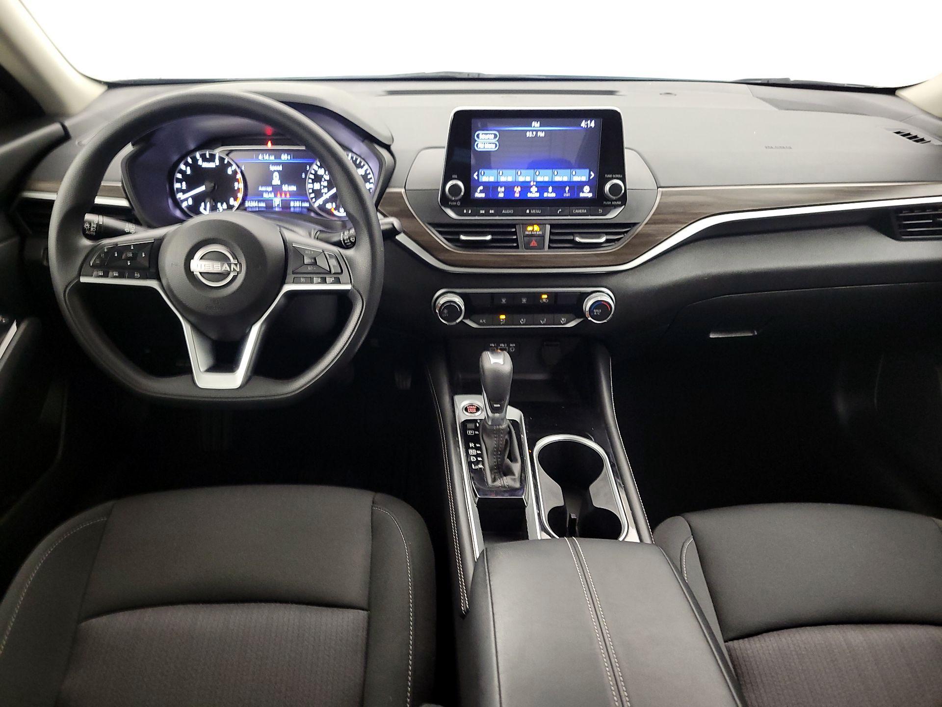 Thumbnail: 2023 Nissan Altima - 9