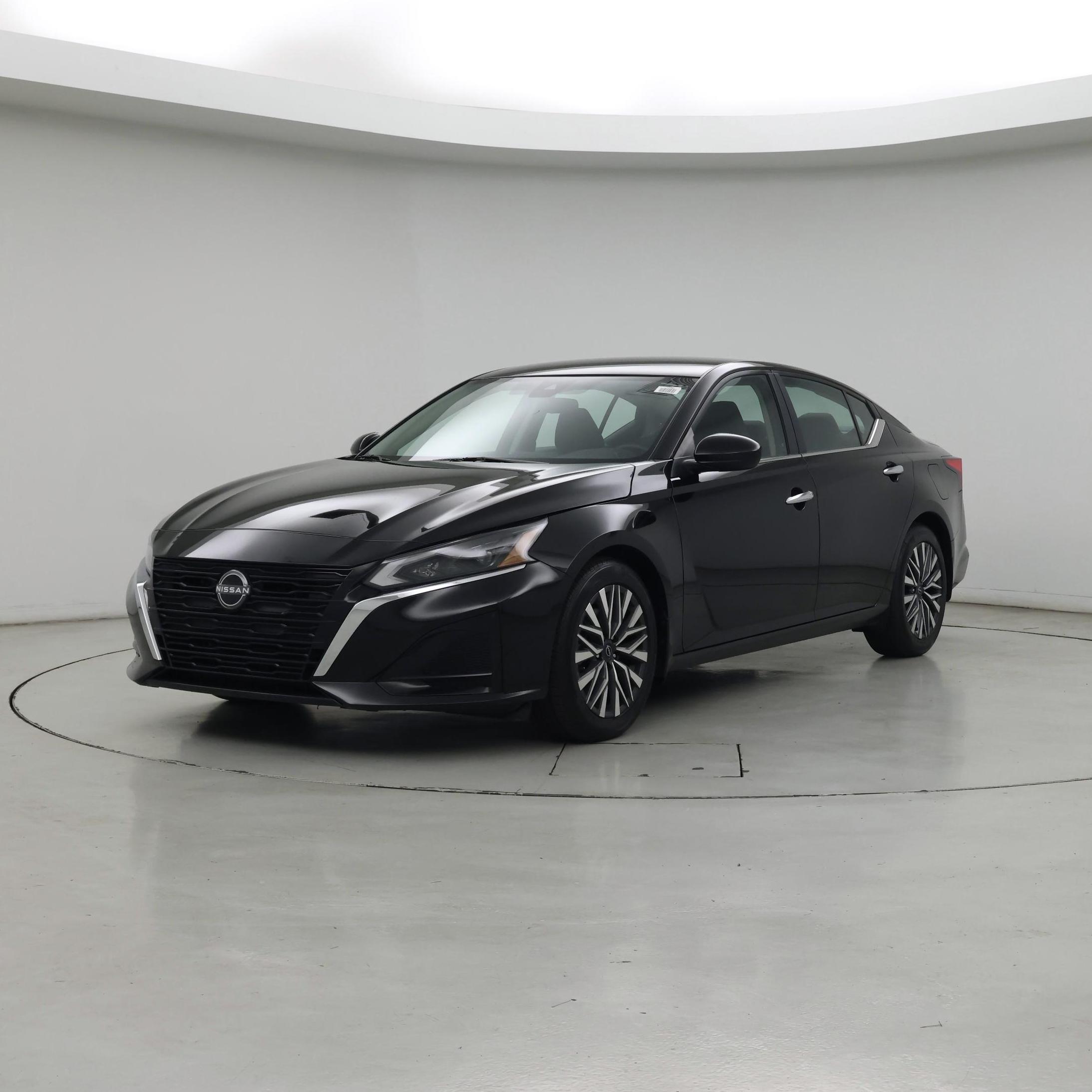 Thumbnail: 2023 Nissan Altima - 4