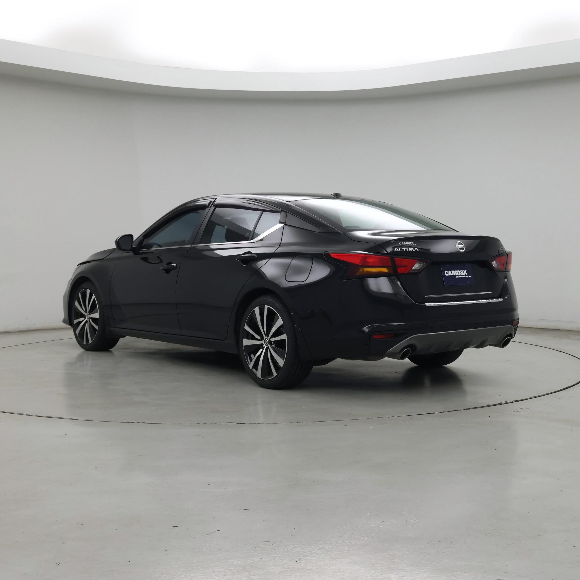 Thumbnail: 2022 Nissan Altima - 2