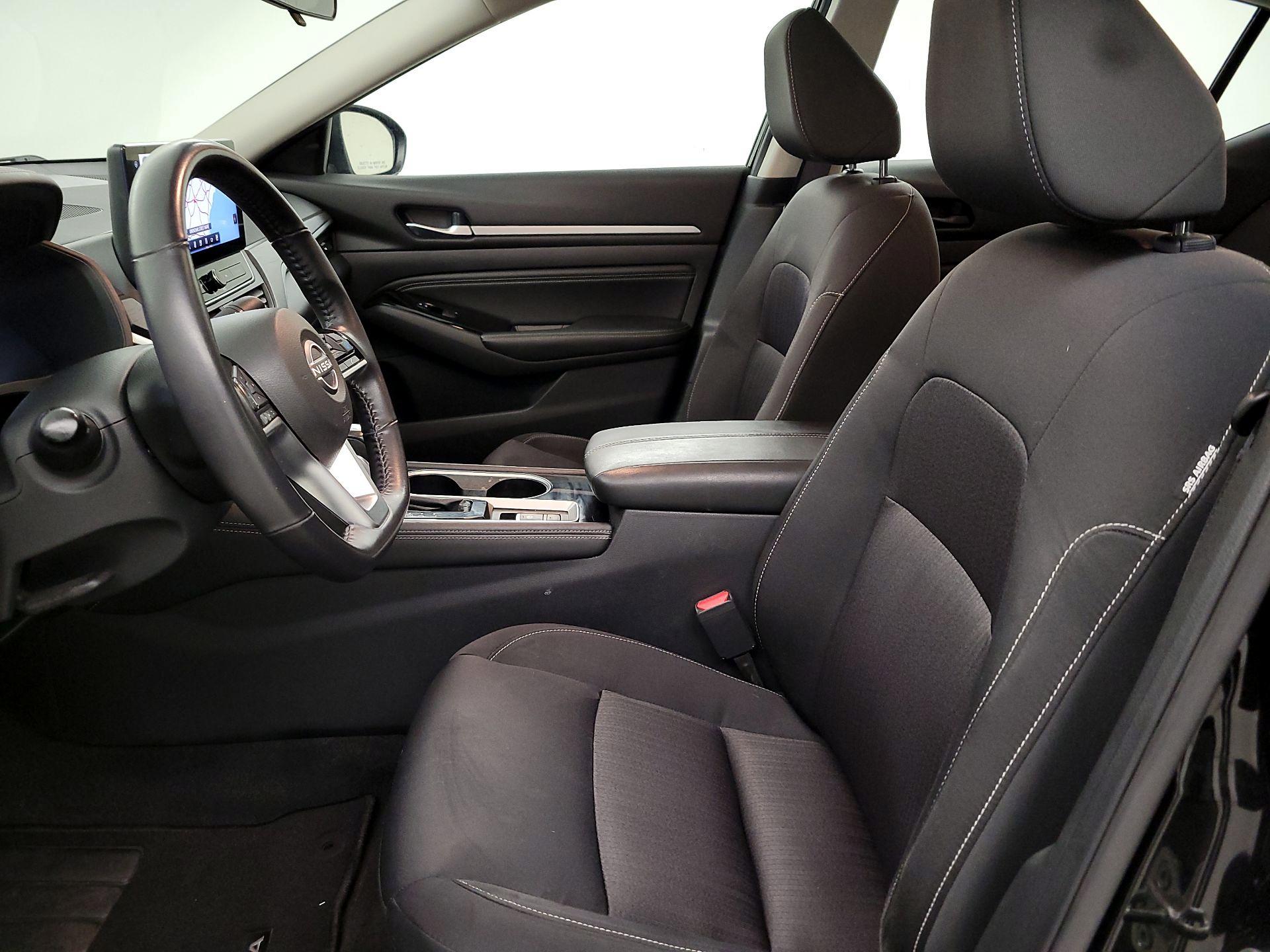 Thumbnail: 2023 Nissan Altima - 11