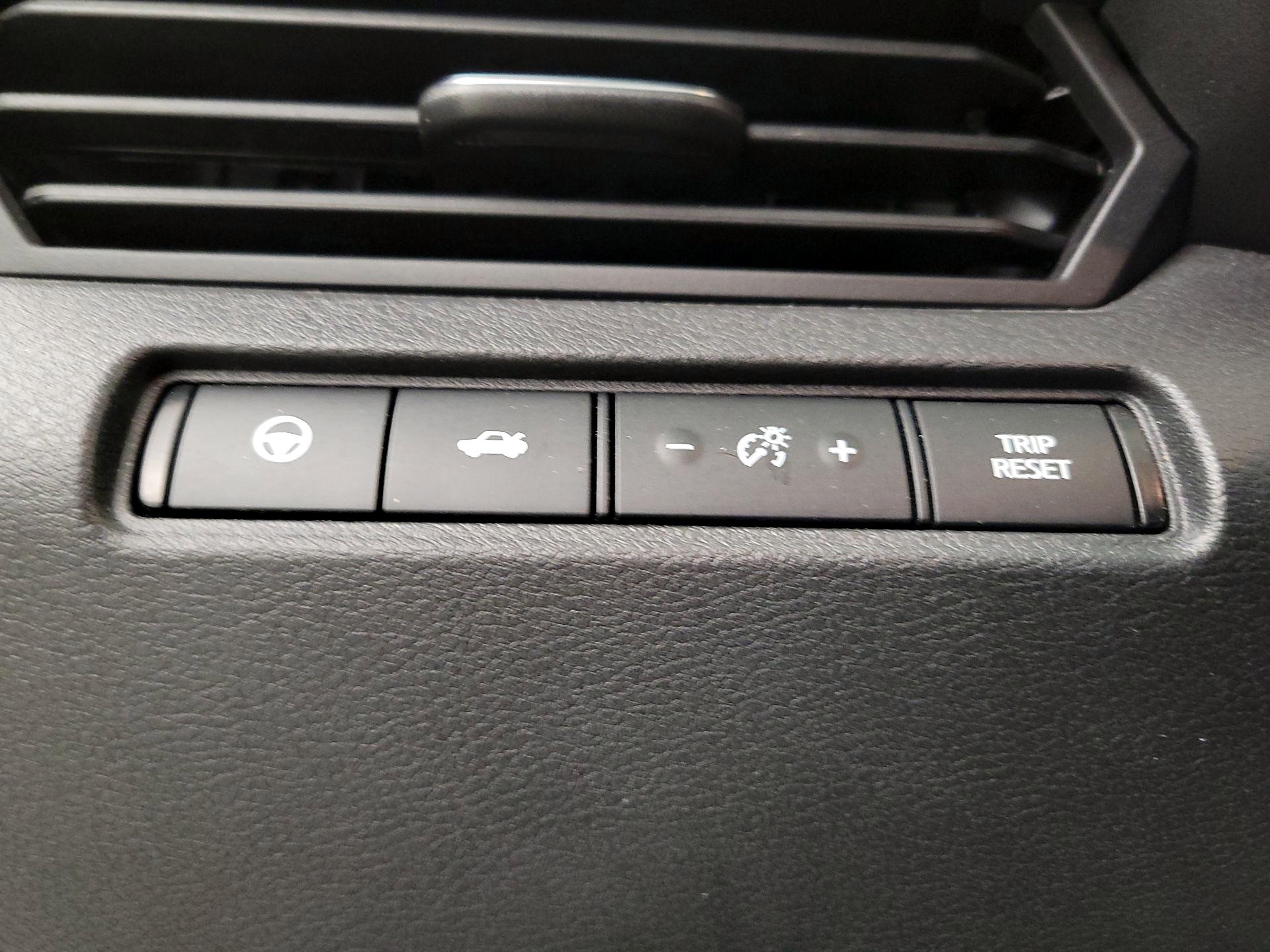 Thumbnail: 2023 Nissan Altima - 13