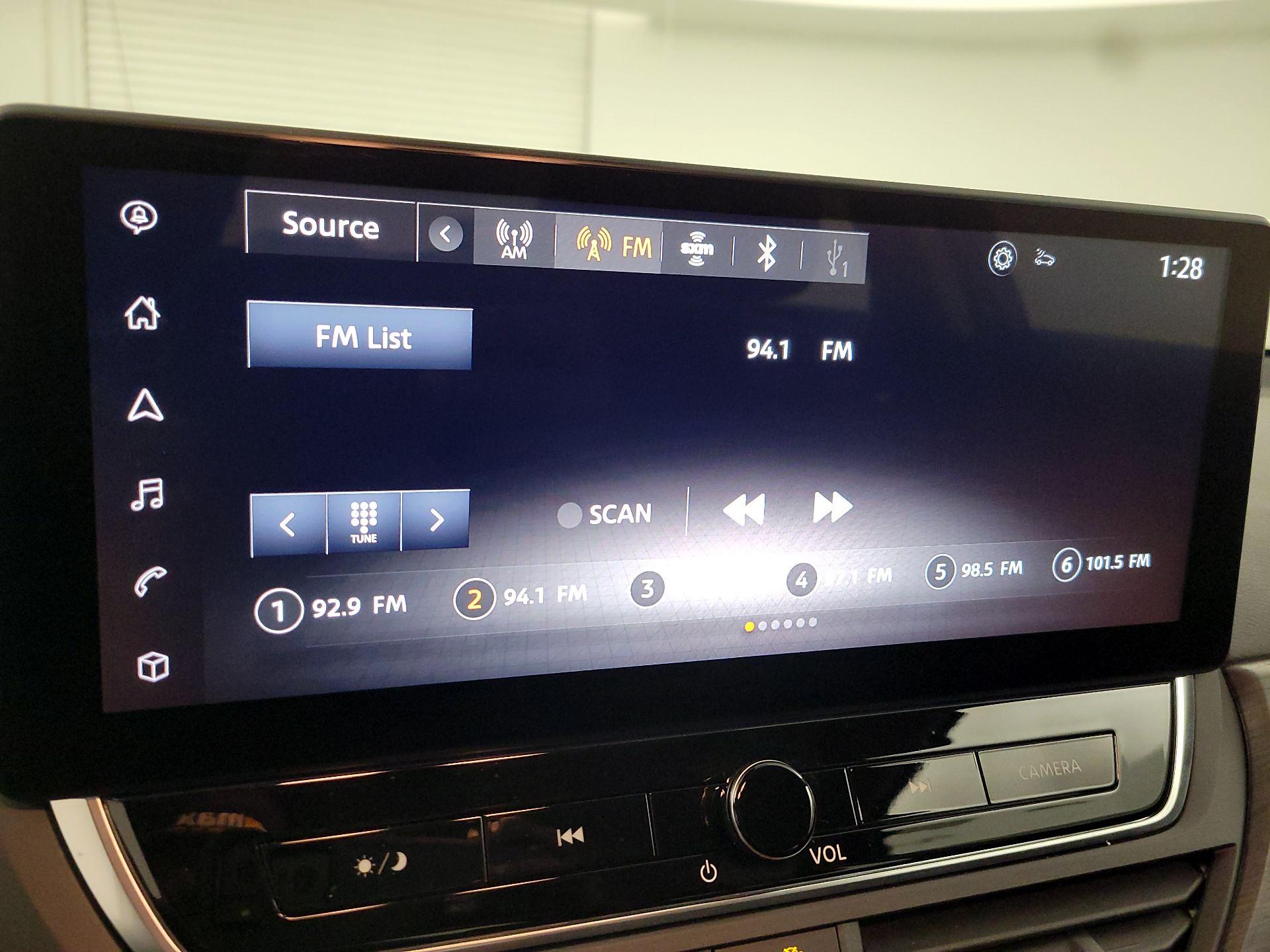 Thumbnail: 2023 Nissan Altima - 16