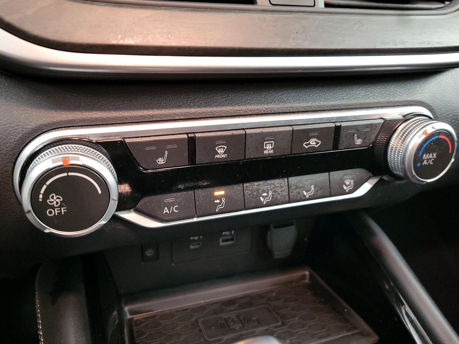 Thumbnail: 2023 Nissan Altima - 17