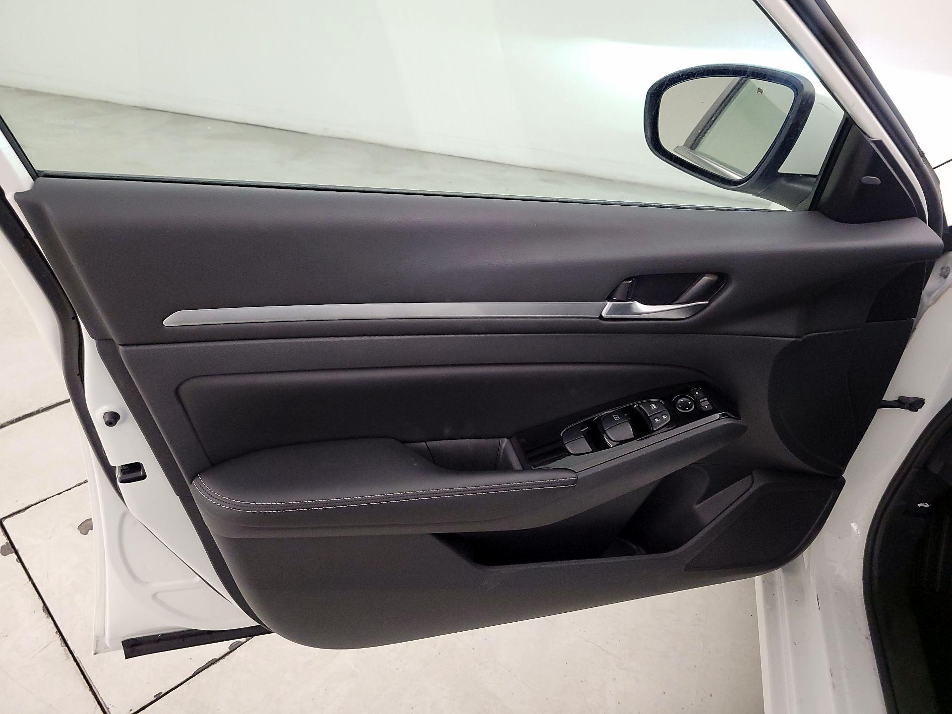 Thumbnail: 2023 Nissan Altima - 12