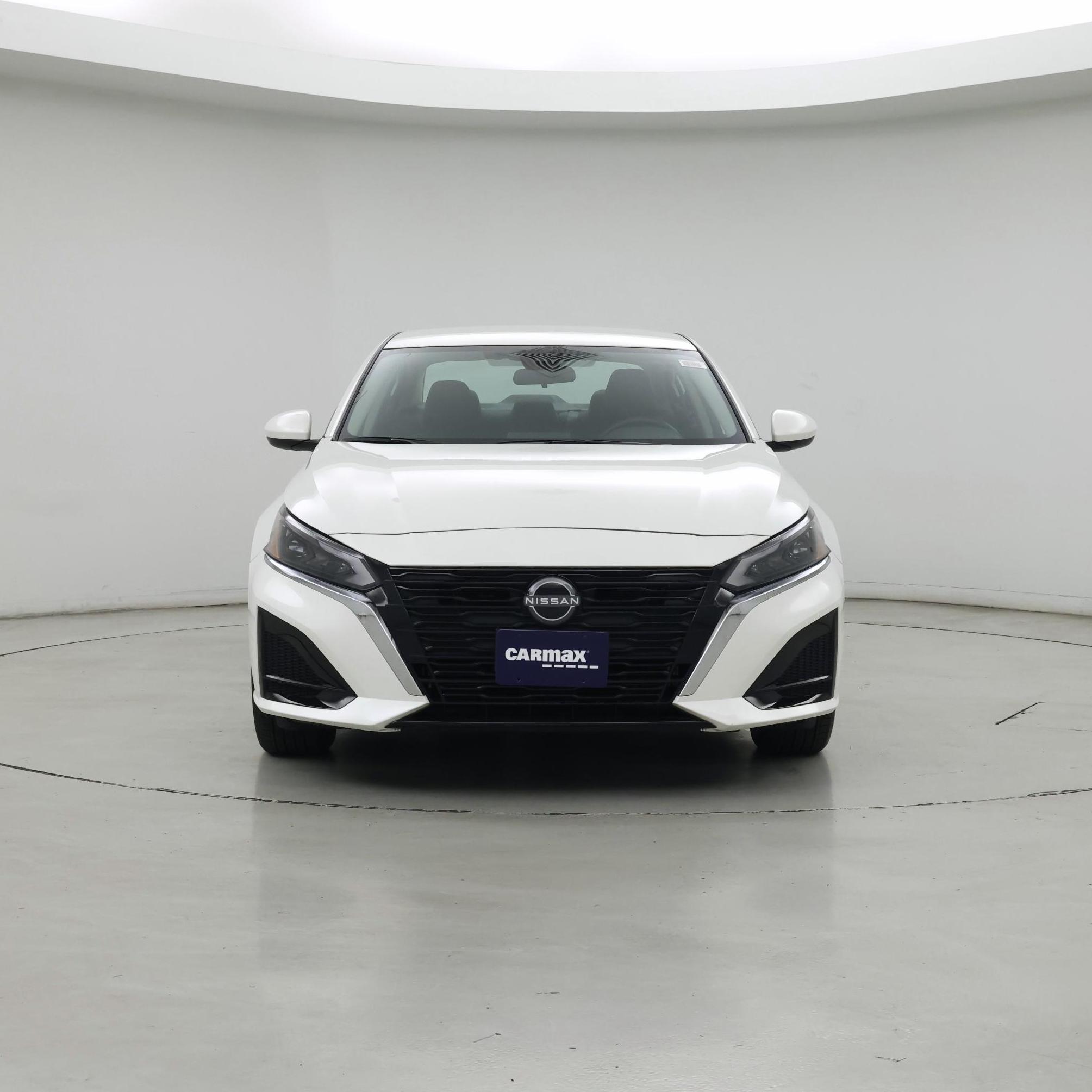 Thumbnail: 2023 Nissan Altima - 5