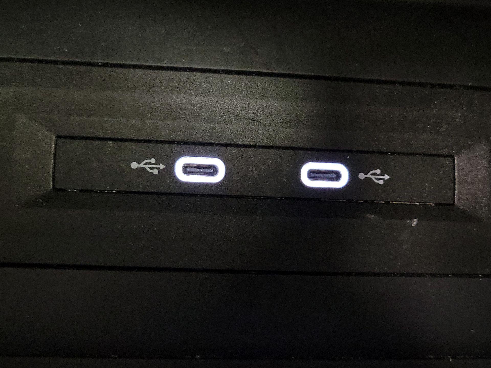 Thumbnail: 2023 Volkswagen Atlas - 18