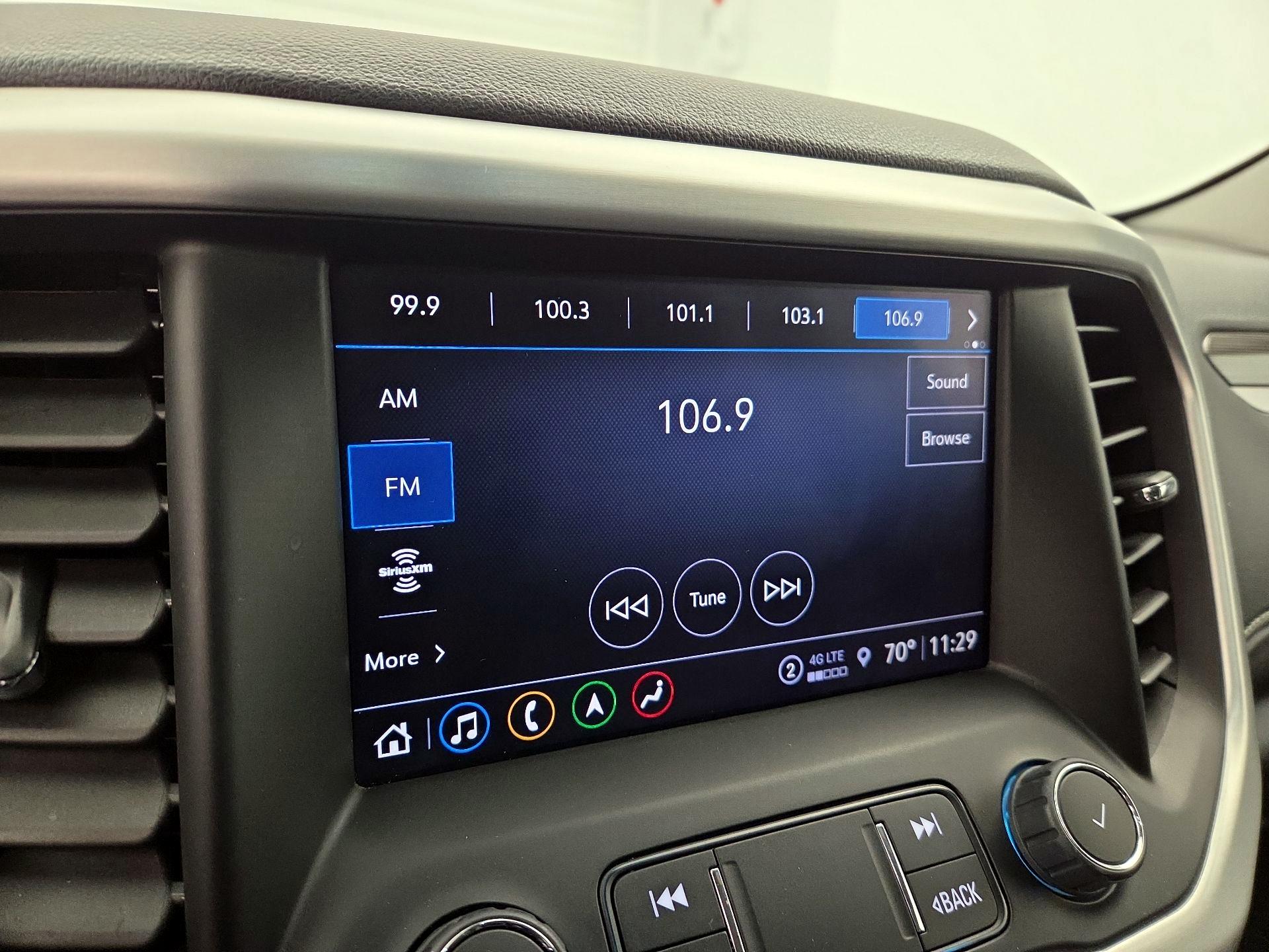Thumbnail: 2023 GMC Acadia - 16
