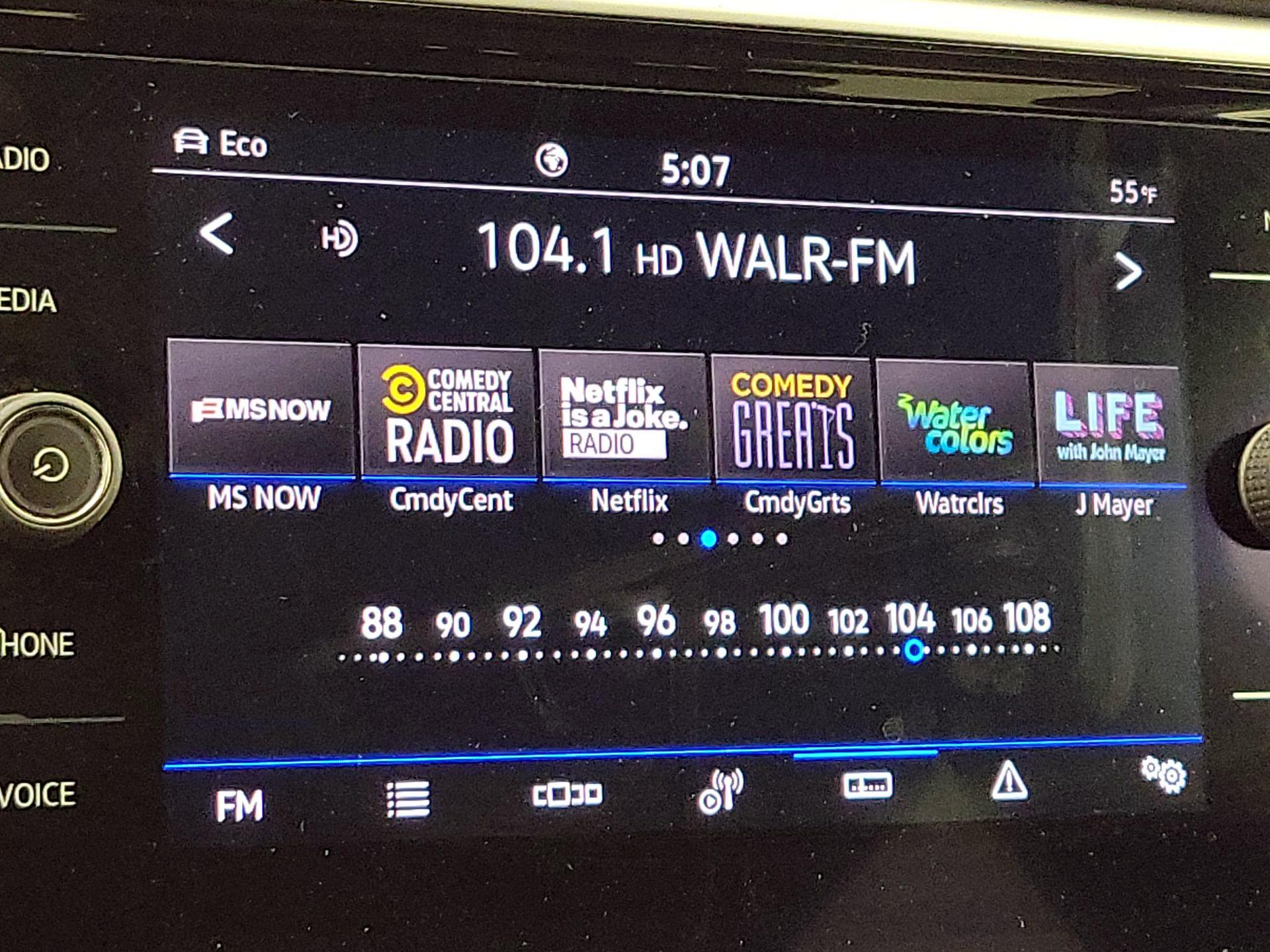 Thumbnail: 2022 Volkswagen Atlas - 16