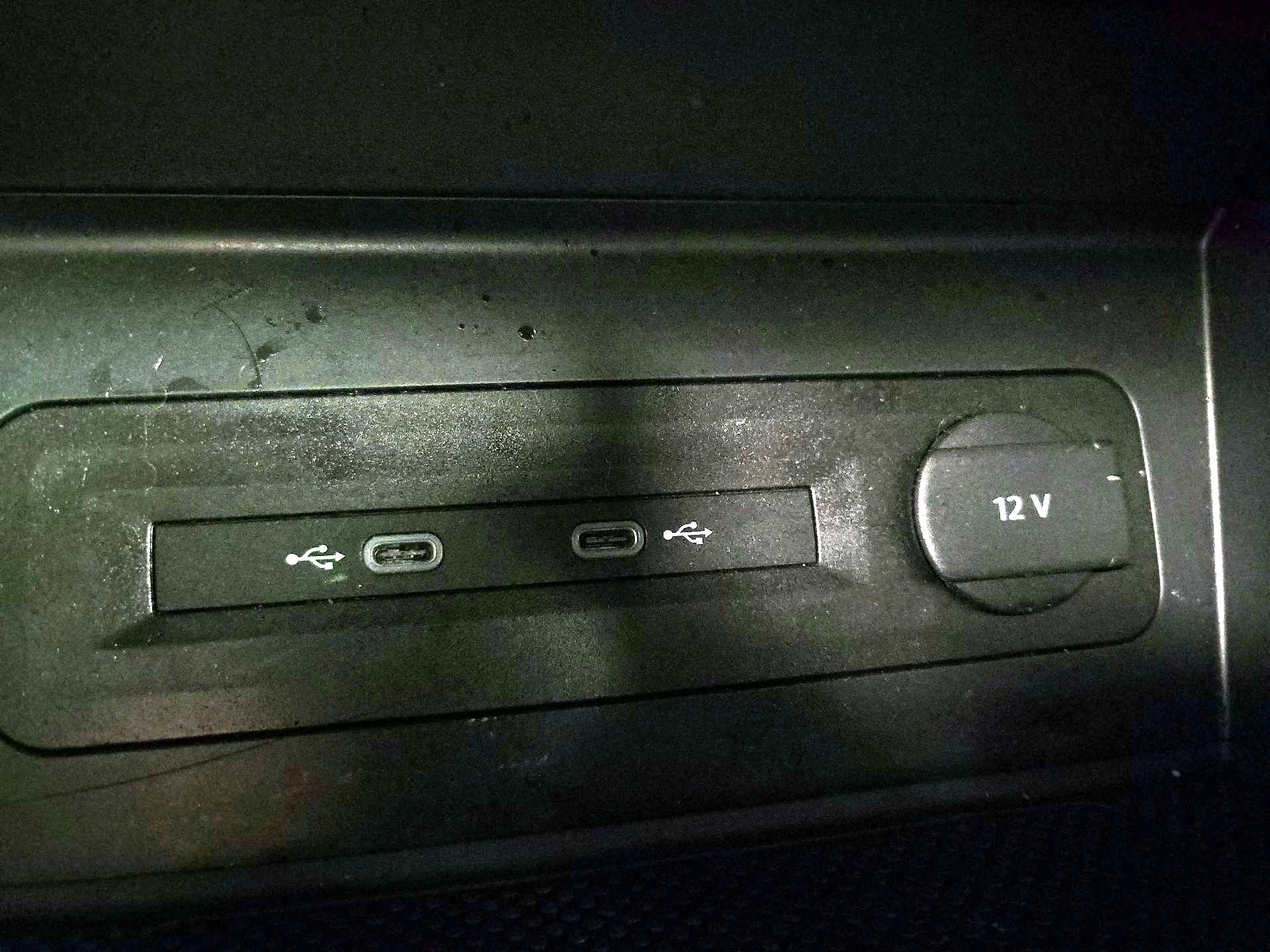 Thumbnail: 2022 Volkswagen Atlas - 19