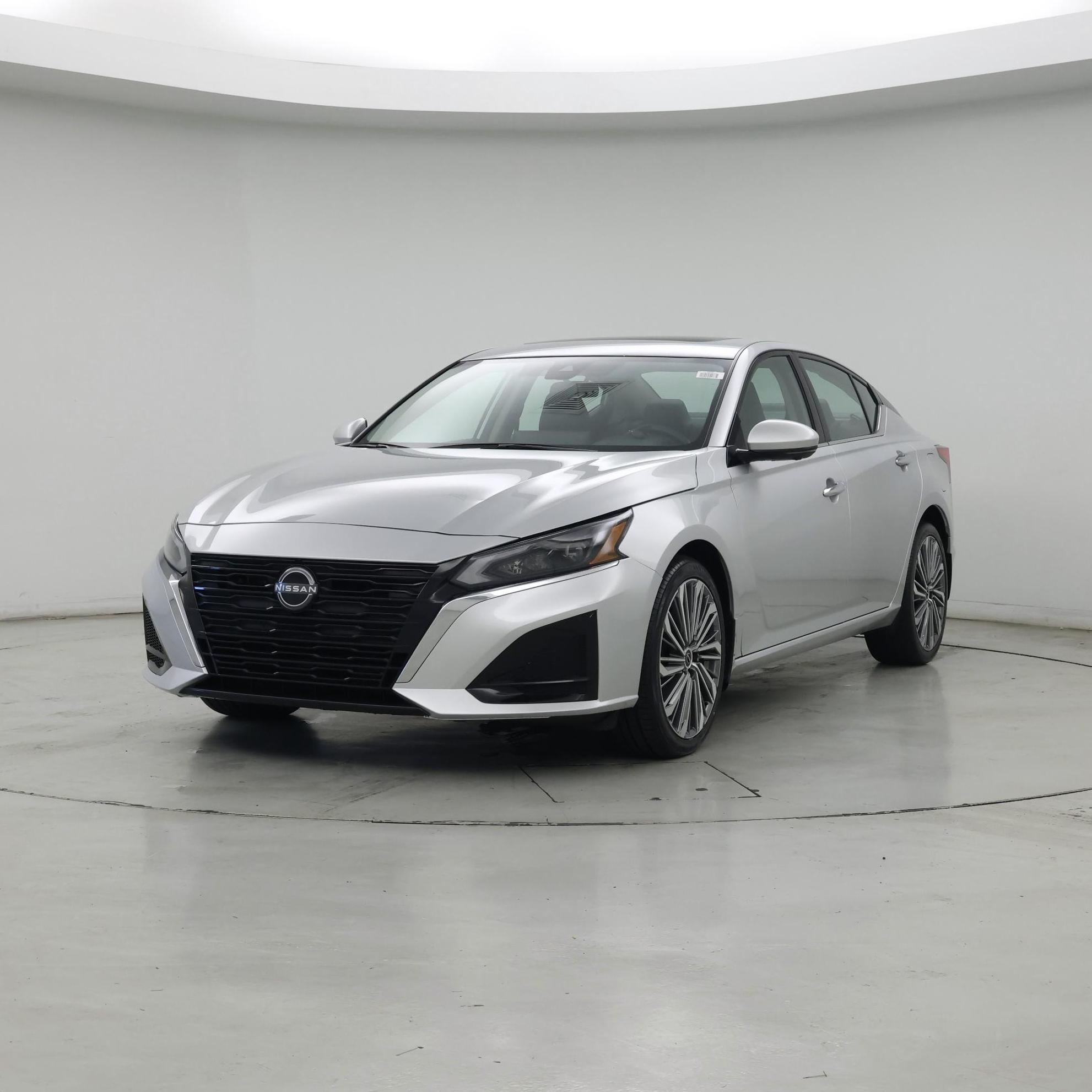 Thumbnail: 2023 Nissan Altima - 4