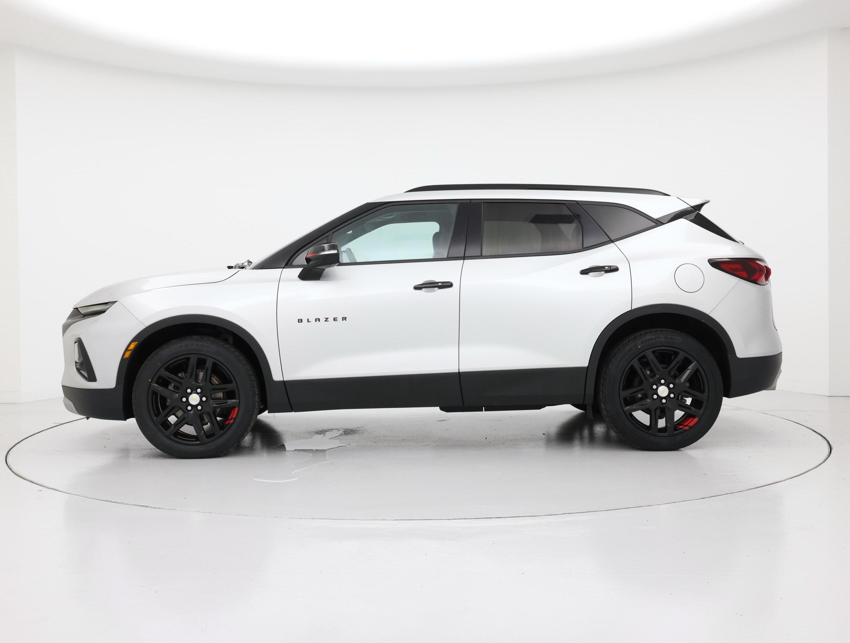 Thumbnail: 2021 Chevrolet Blazer - 3