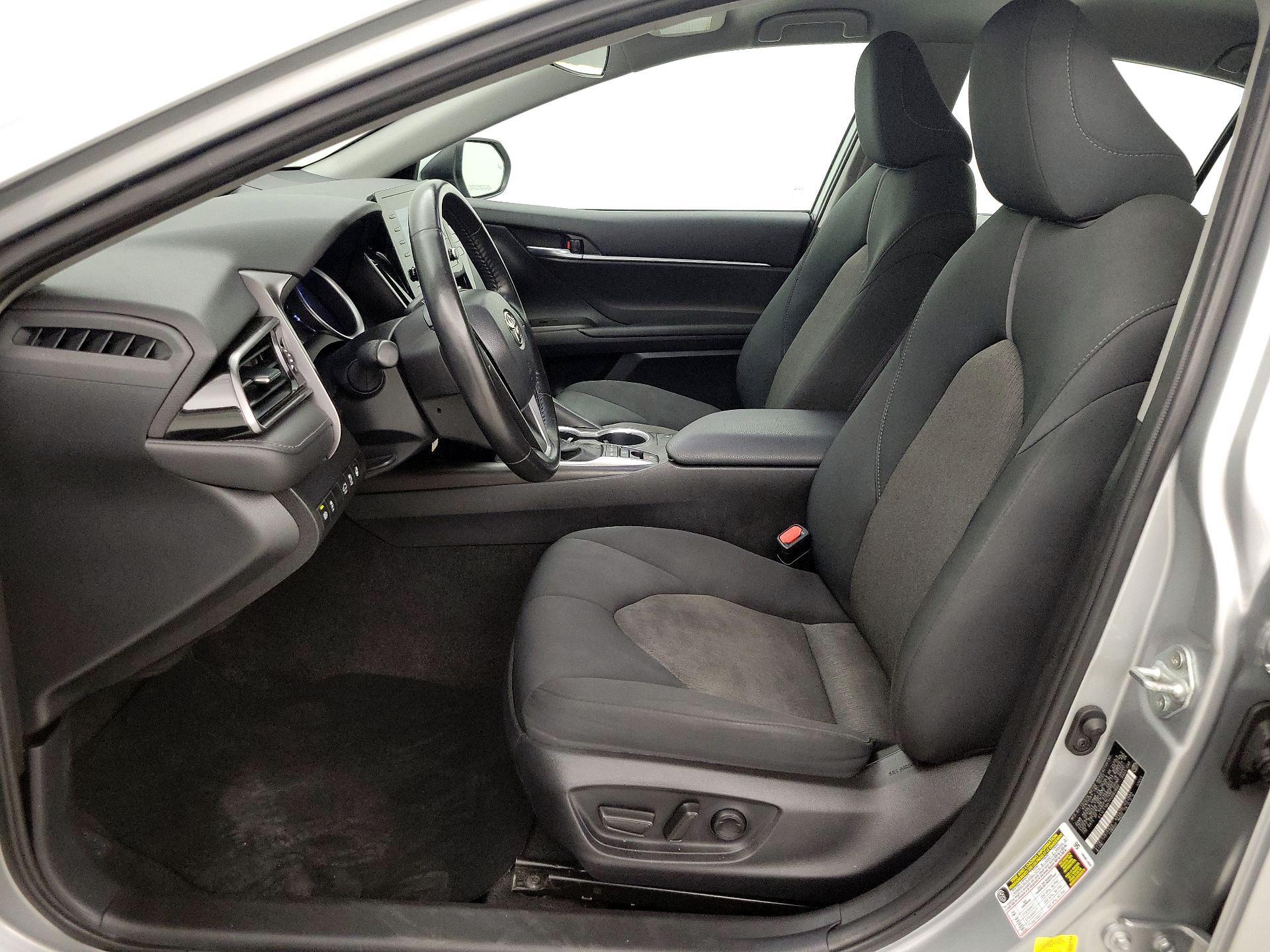 Thumbnail: 2023 Toyota Camry - 11