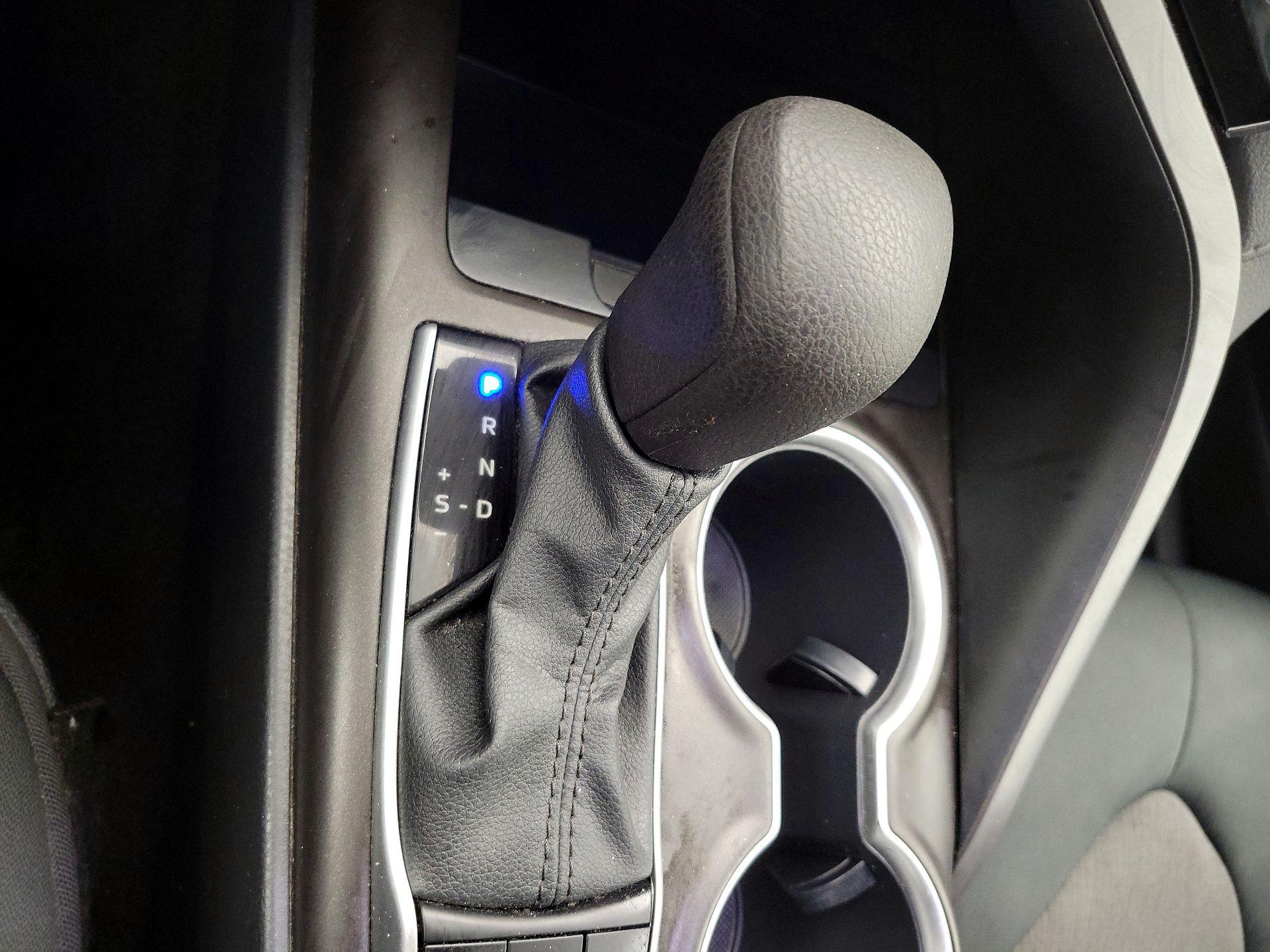 Thumbnail: 2023 Toyota Camry - 17