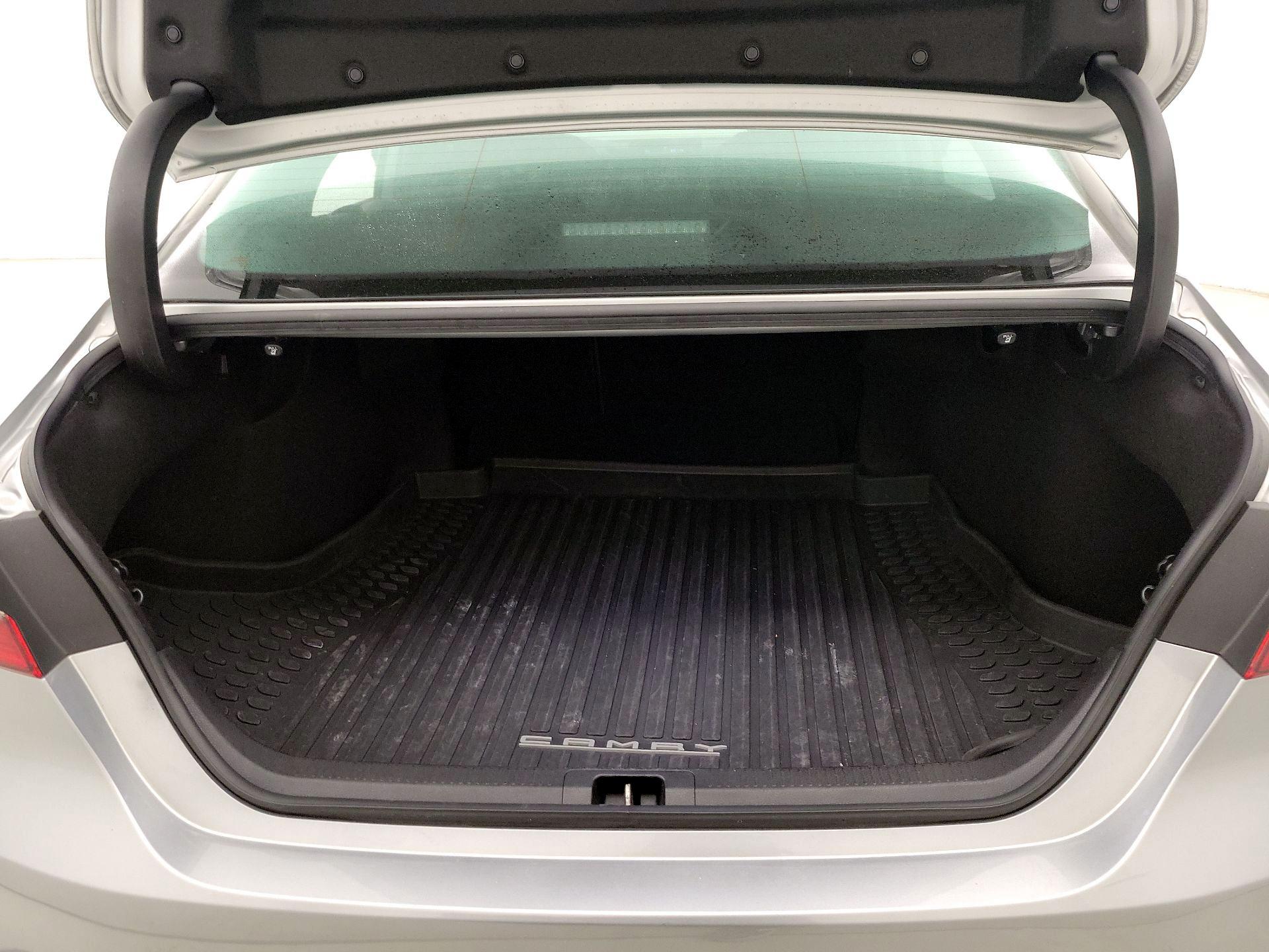 Thumbnail: 2023 Toyota Camry - 20