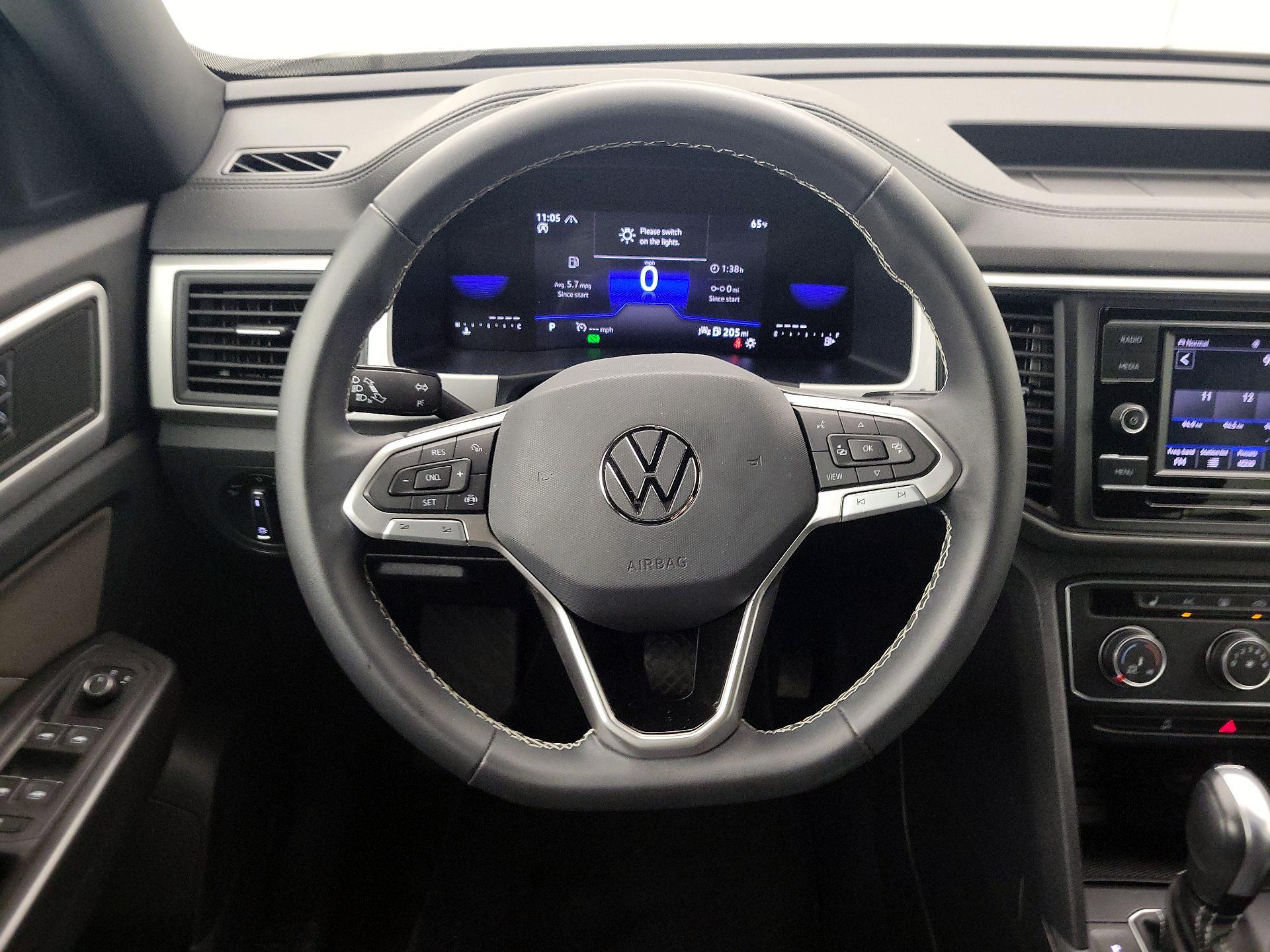 Thumbnail: 2023 Volkswagen Atlas - 10