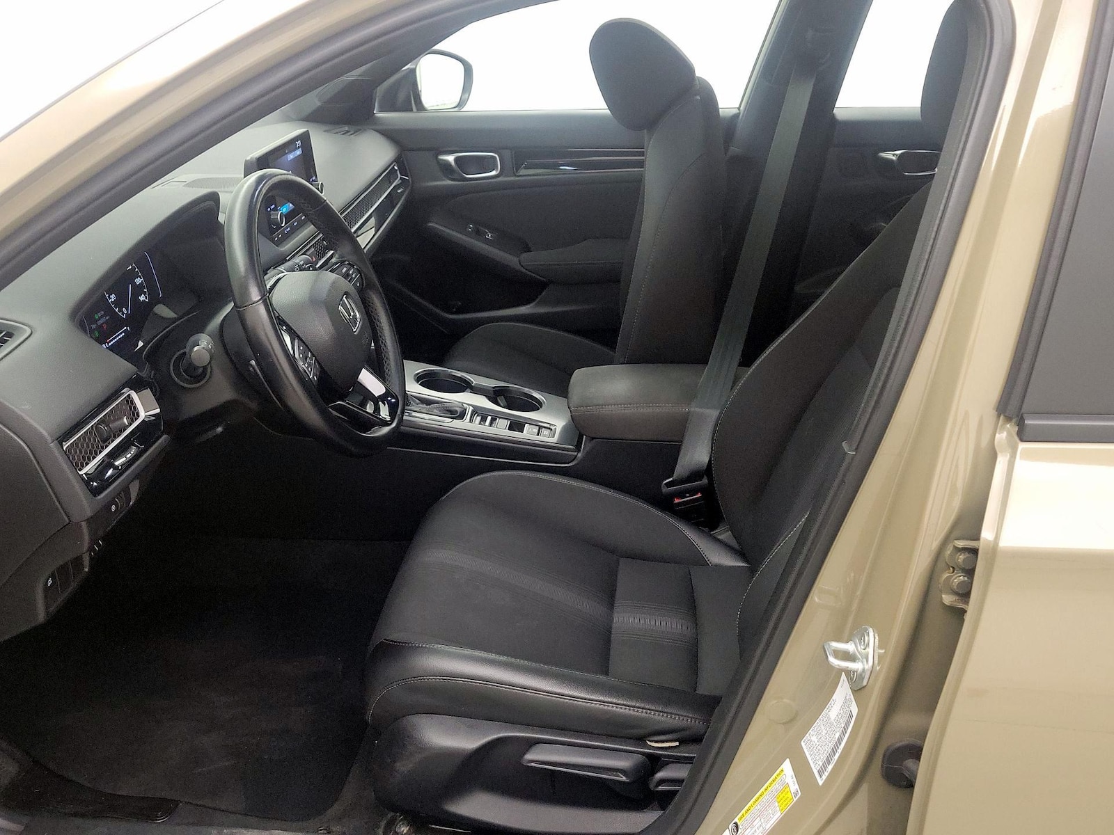 2025 Honda Civic Hatchback Sport - Photo 12