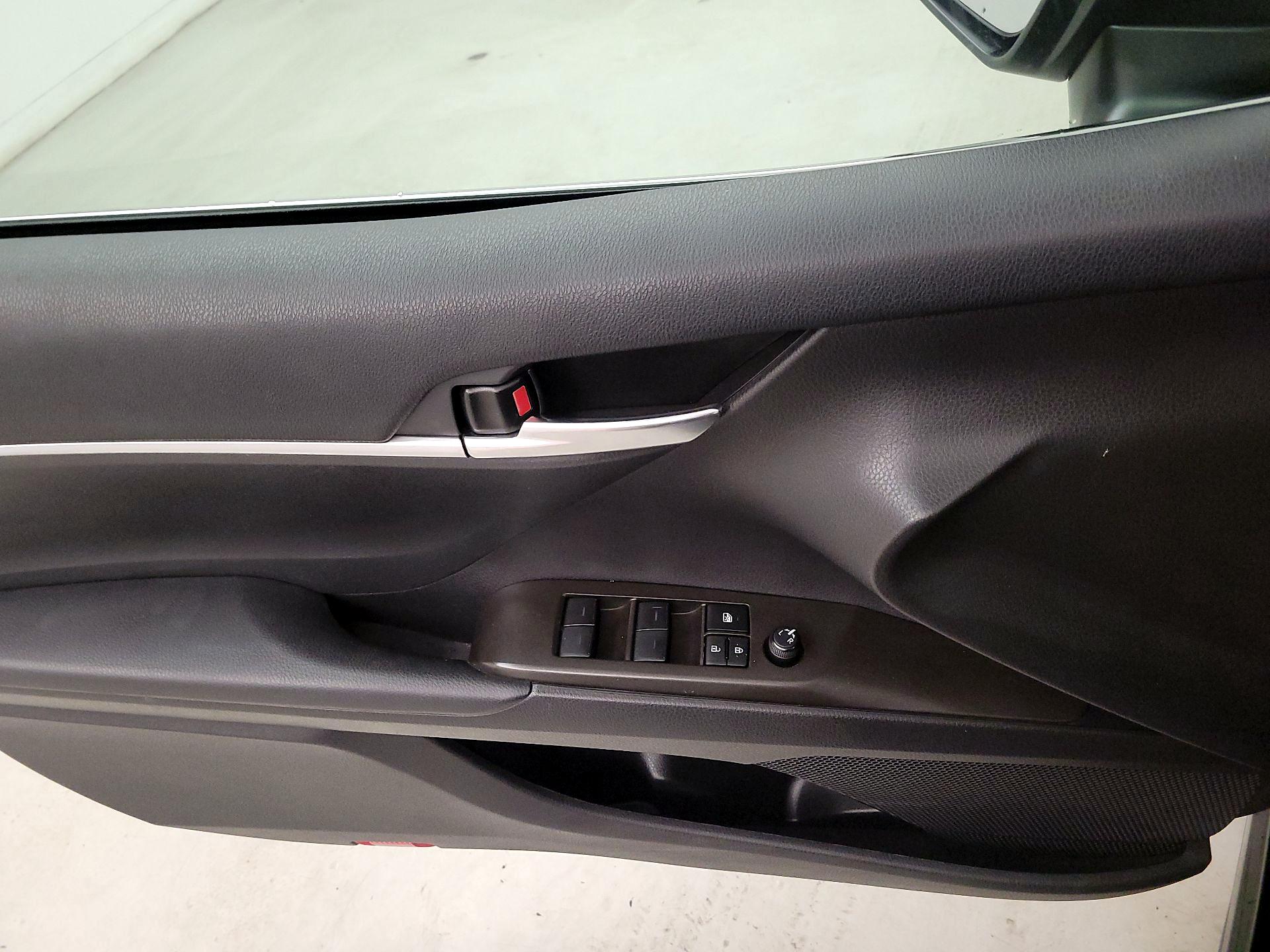 Thumbnail: 2023 Toyota Camry - 12