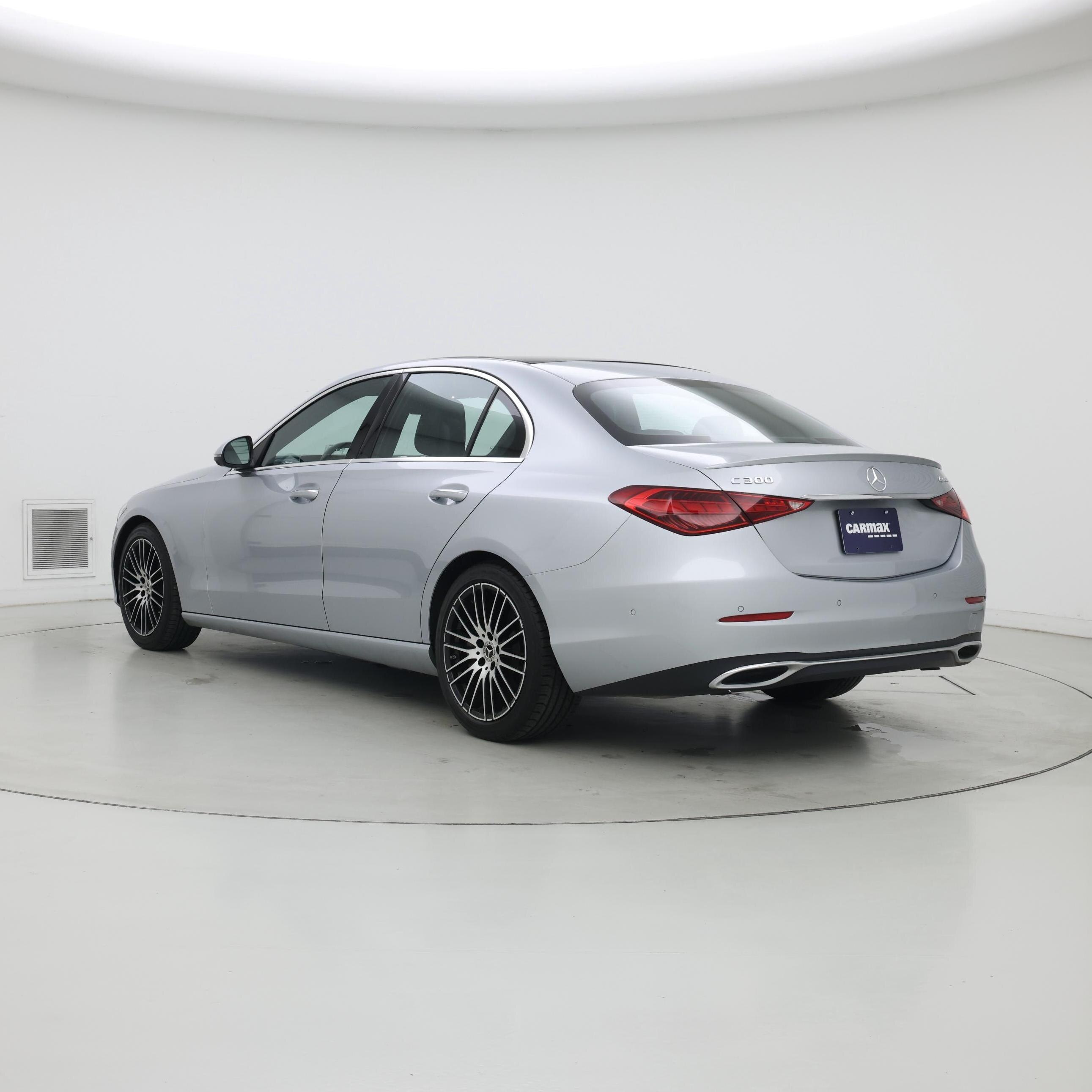 Thumbnail: 2022 Mercedes-Benz C-Class - 2