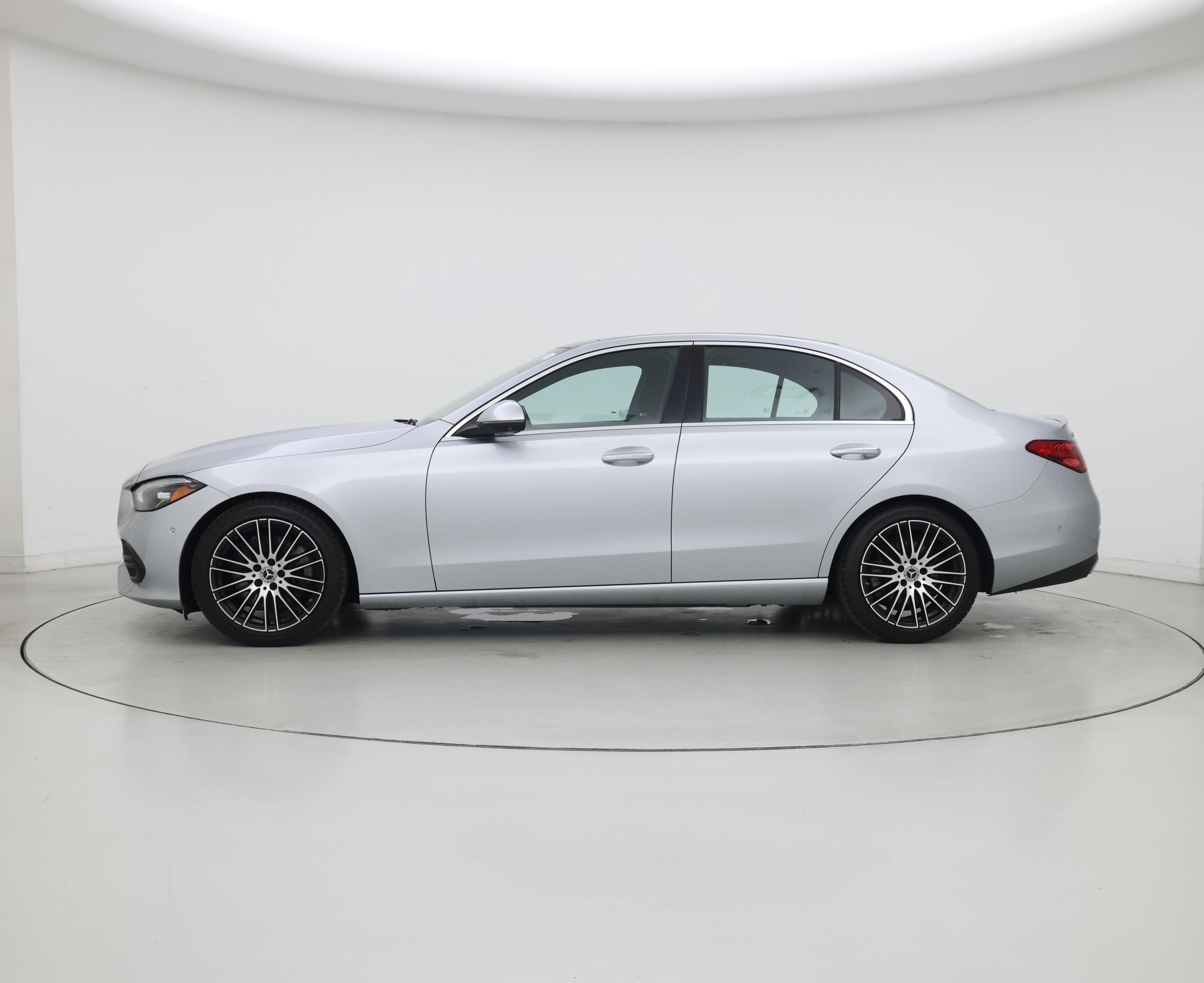 Thumbnail: 2022 Mercedes-Benz C-Class - 3