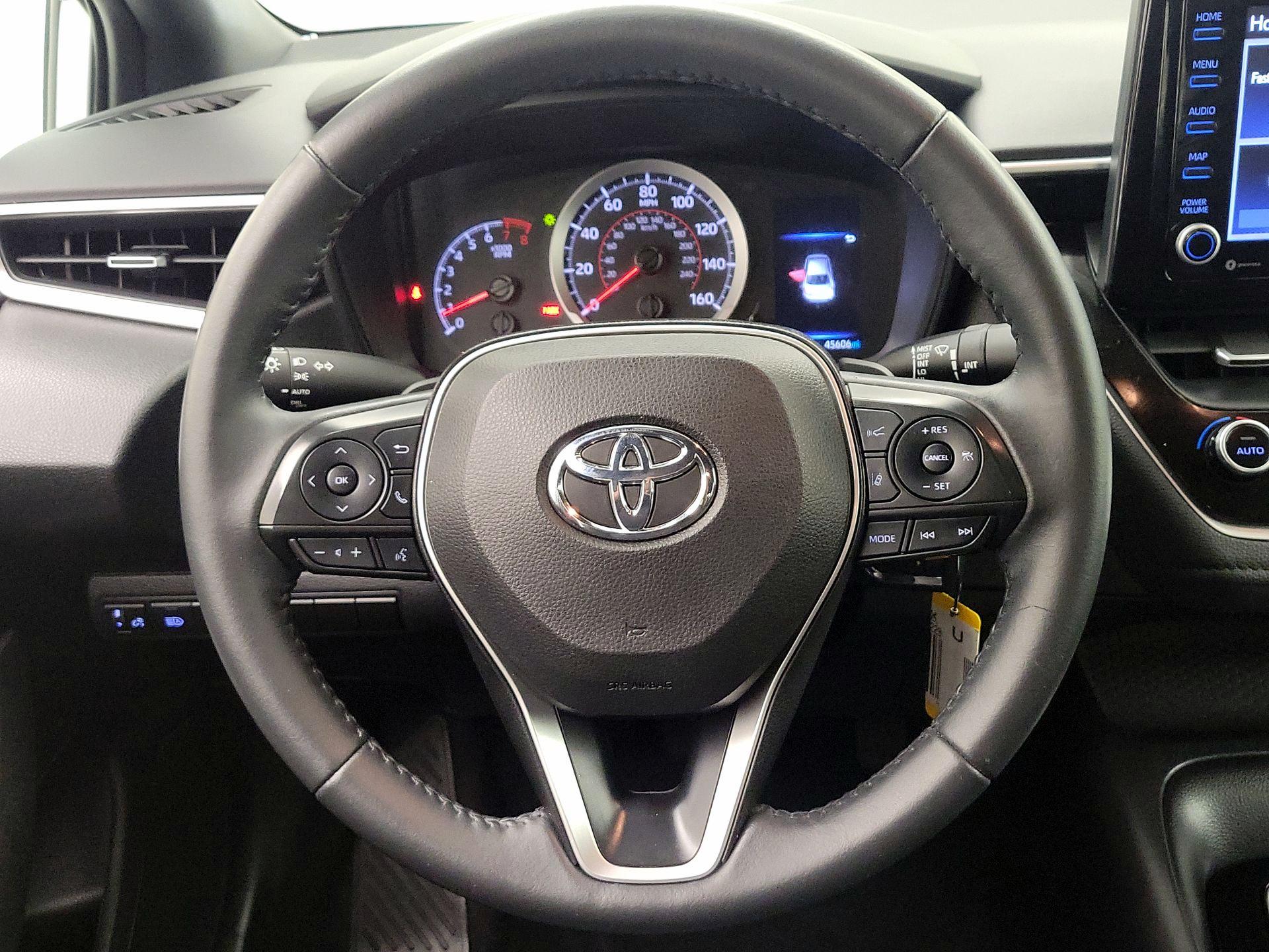Thumbnail: 2022 Toyota Corolla - 10