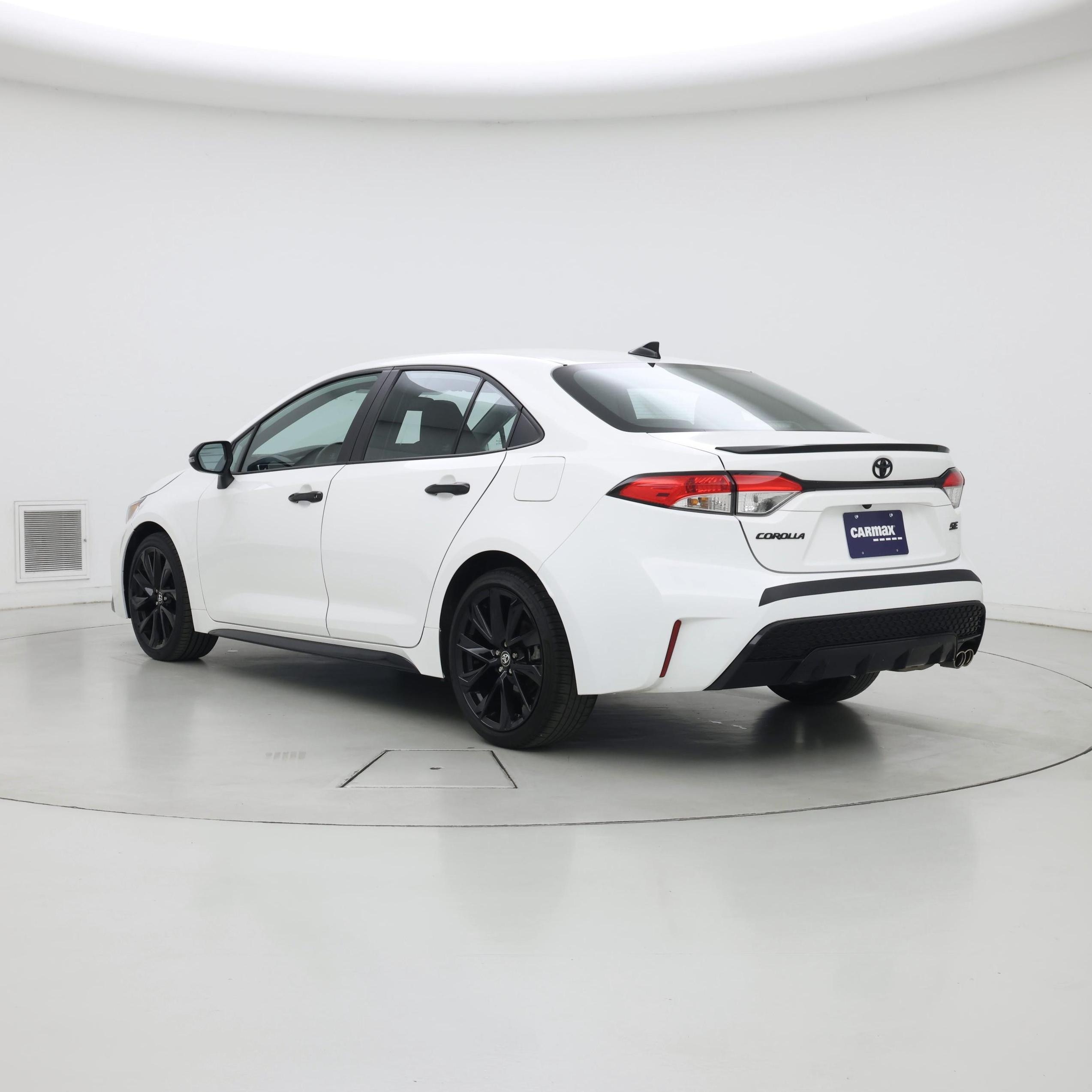 Thumbnail: 2022 Toyota Corolla - 2