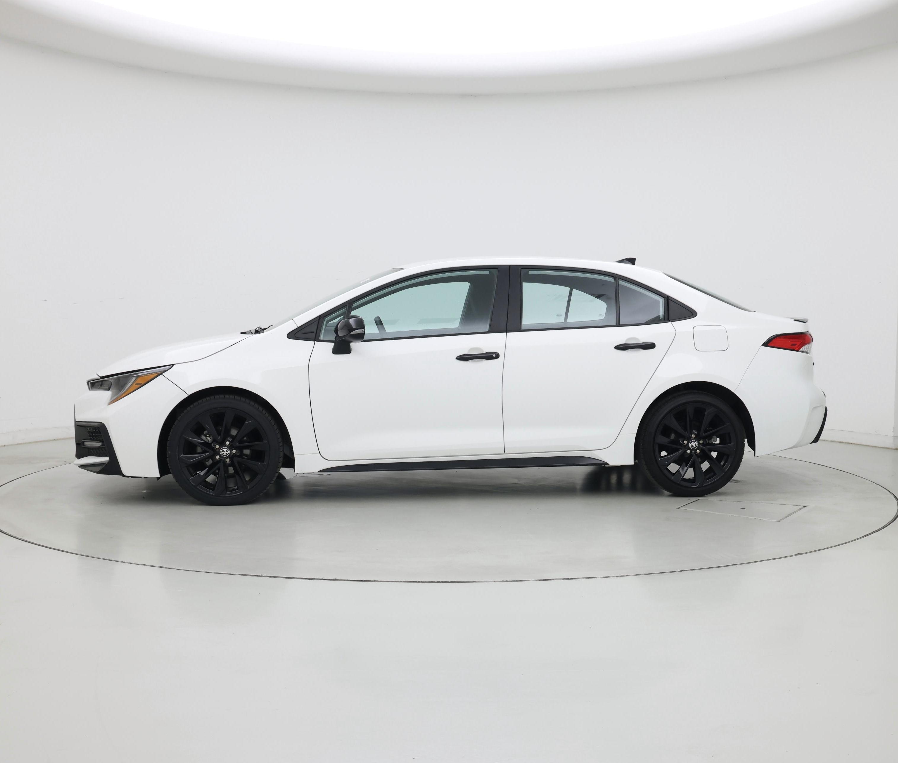 Thumbnail: 2022 Toyota Corolla - 3