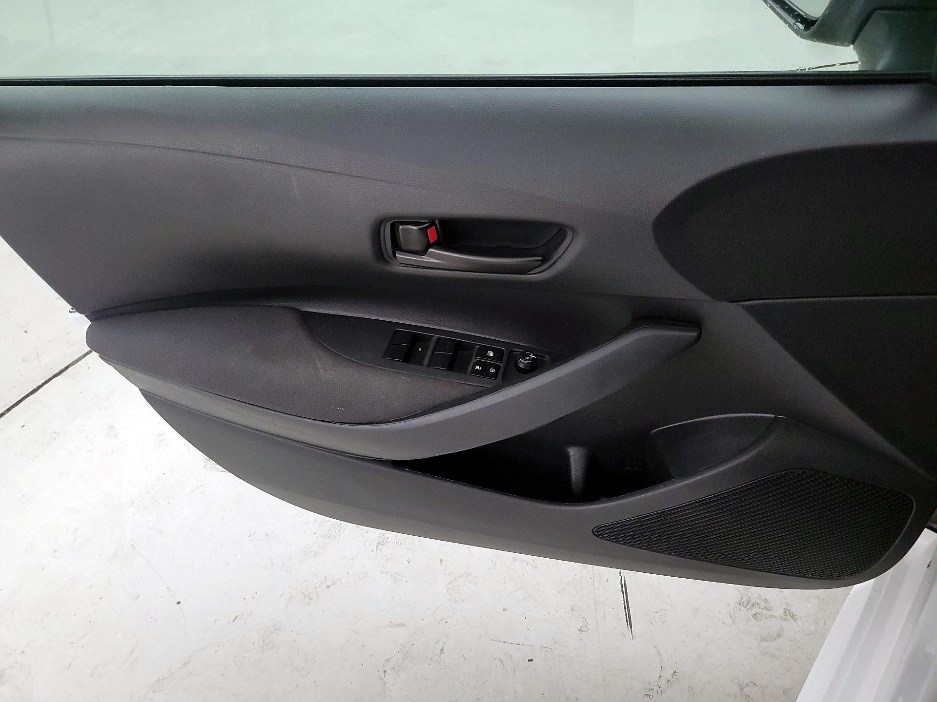 Thumbnail: 2023 Toyota Corolla - 12