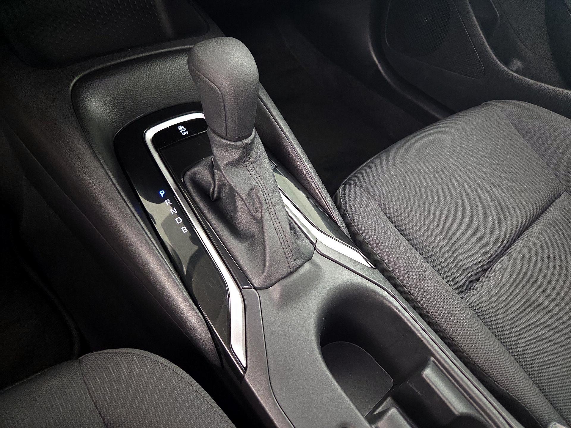 Thumbnail: 2025 Toyota Corolla - 17