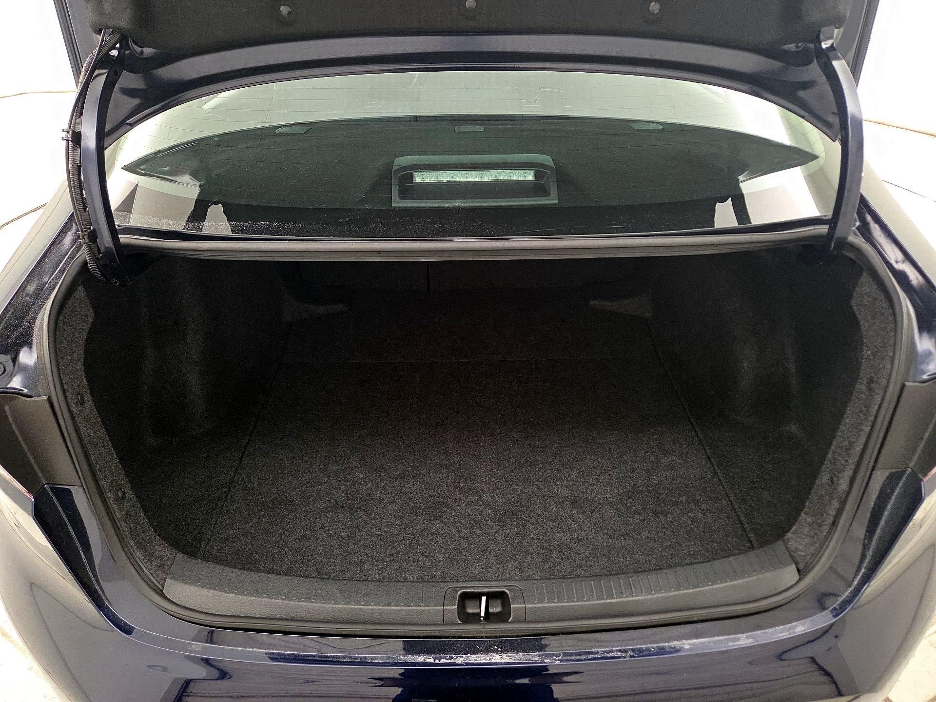 Thumbnail: 2025 Toyota Corolla - 20