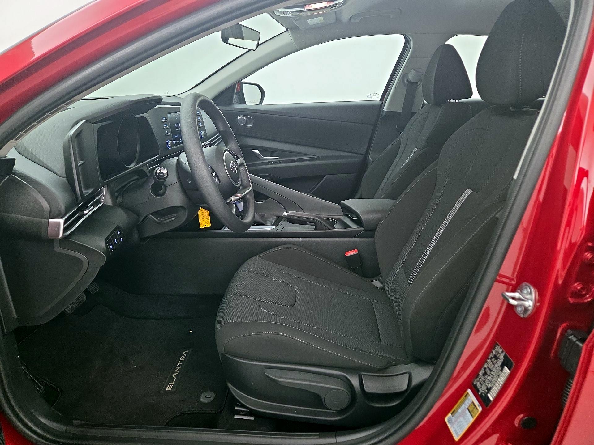 Thumbnail: 2023 Hyundai Elantra - 11