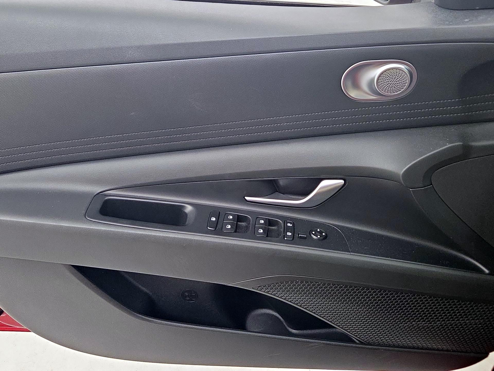 Thumbnail: 2023 Hyundai Elantra - 12